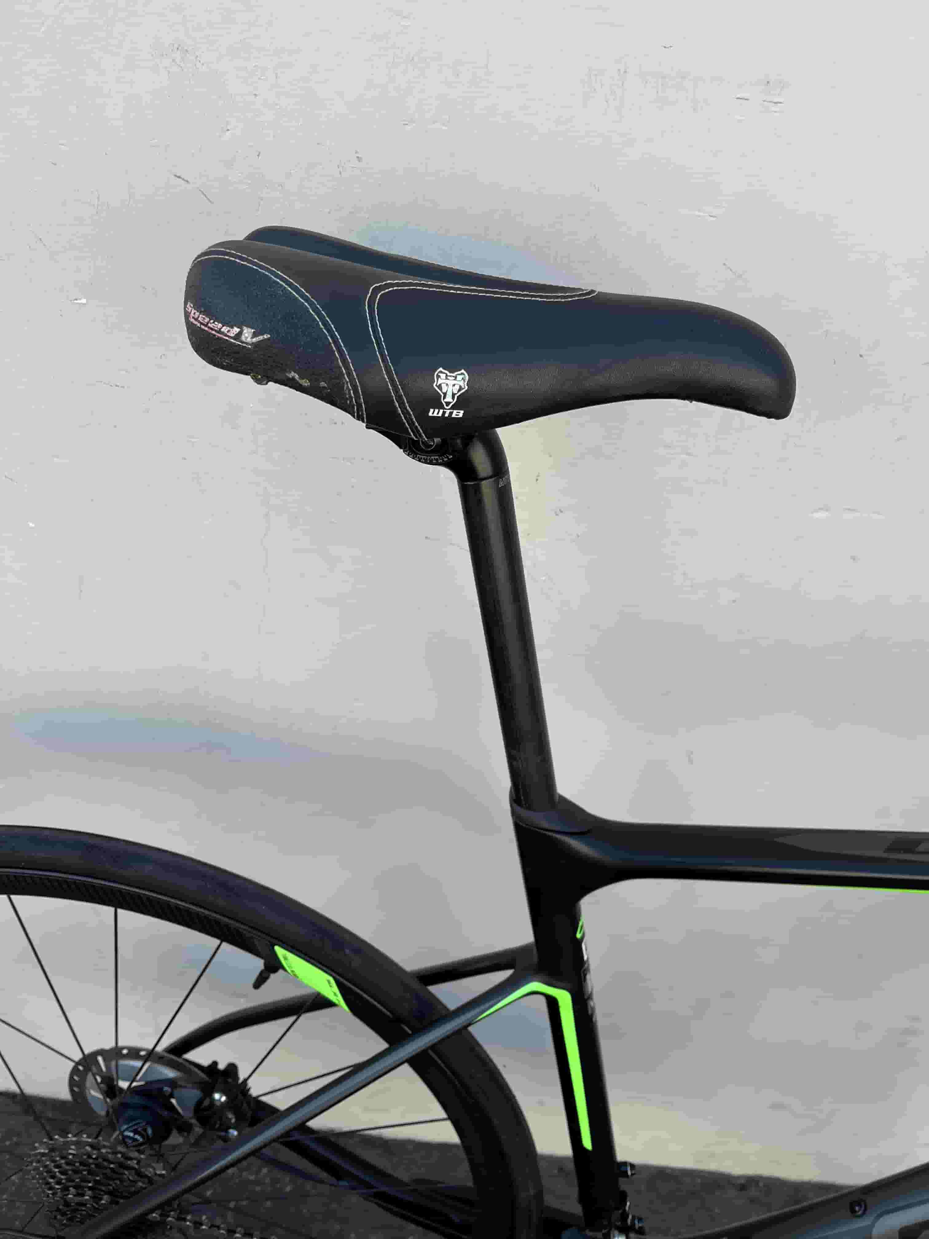 giant defy bicycle blue book BicycleBlueBook
