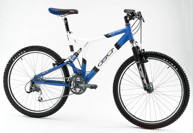 2000 GT XCR-3000 - Bicycle Details - BicycleBlueBook.com