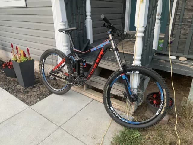 Giant glory 2014 specs top