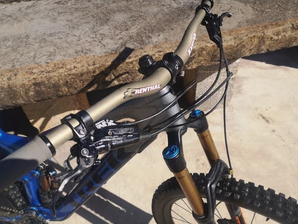 trek 800 sport mountain bike for sale