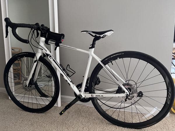 Giant contend sl 2 2019 outlet