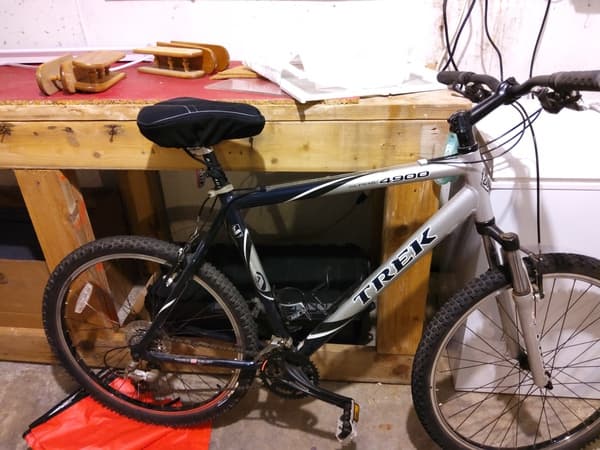 trek 3500 mountain bike blue book
