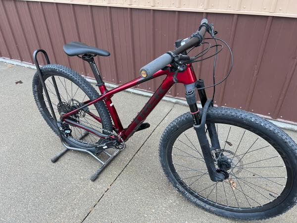 Used 2025 trek procaliber