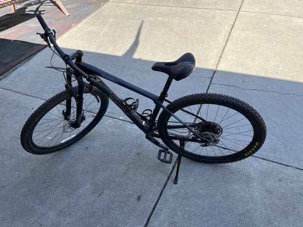 2019 trek roscoe 7 blue sales book