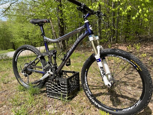 Kona mountain bikes store for sale near me