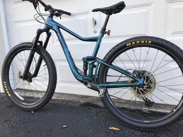 2019 giant online stance 1