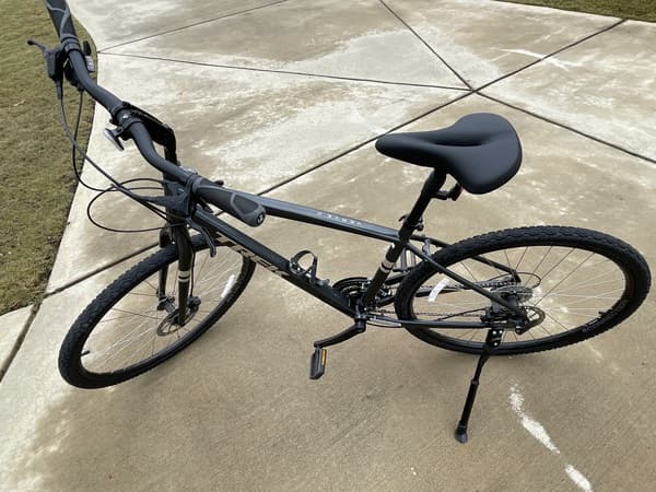 trek women's 7300 multitrack bike