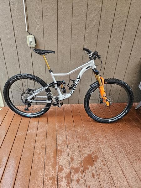 used mountain bike blue book