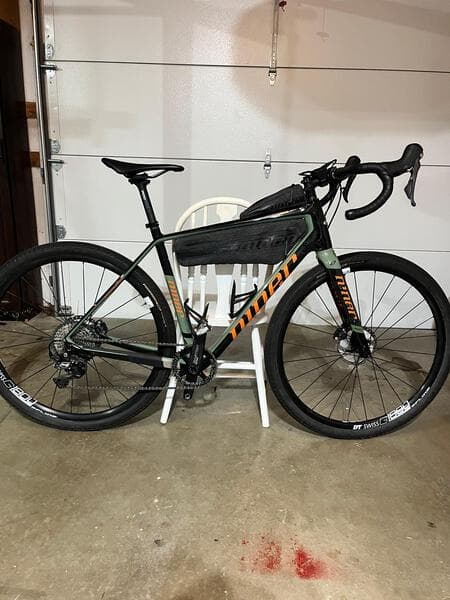 Used women's road bikes deals for sale near me