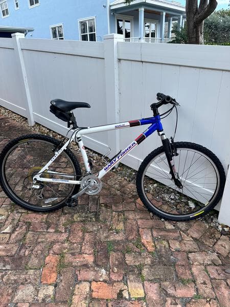 2003 gary discount fisher marlin