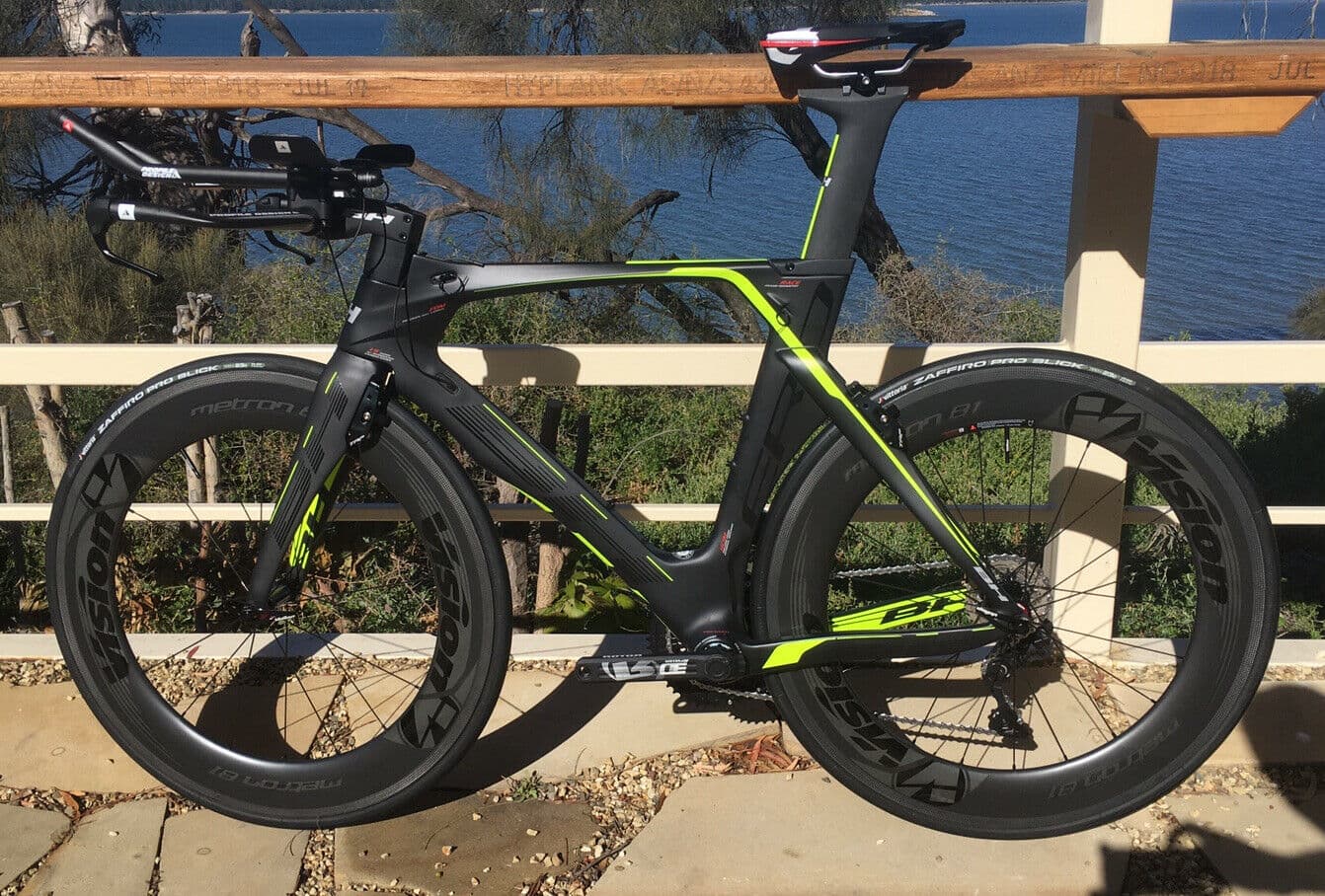 Bh hot sale triathlon bike