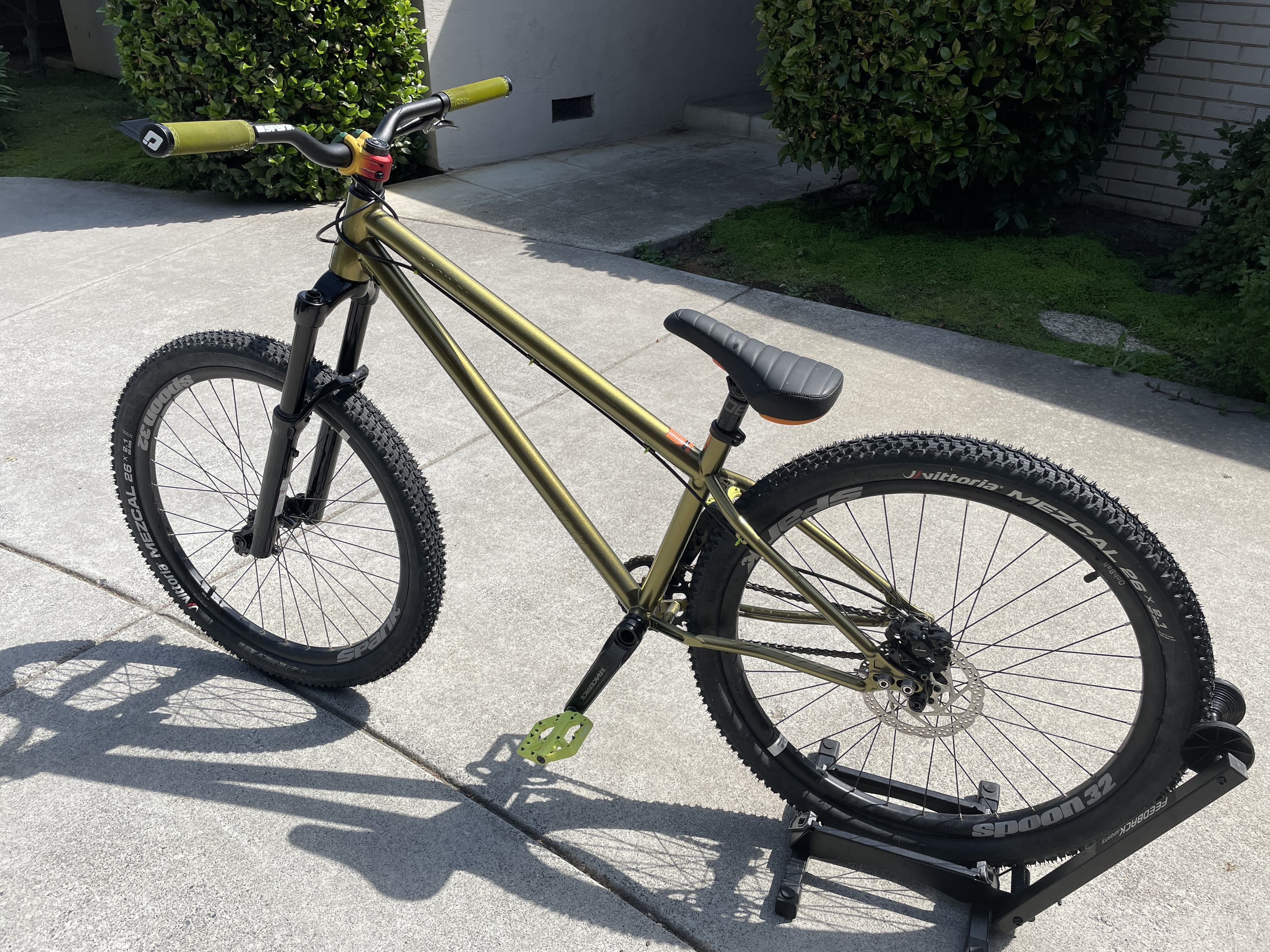 Kona dirt top jump bike