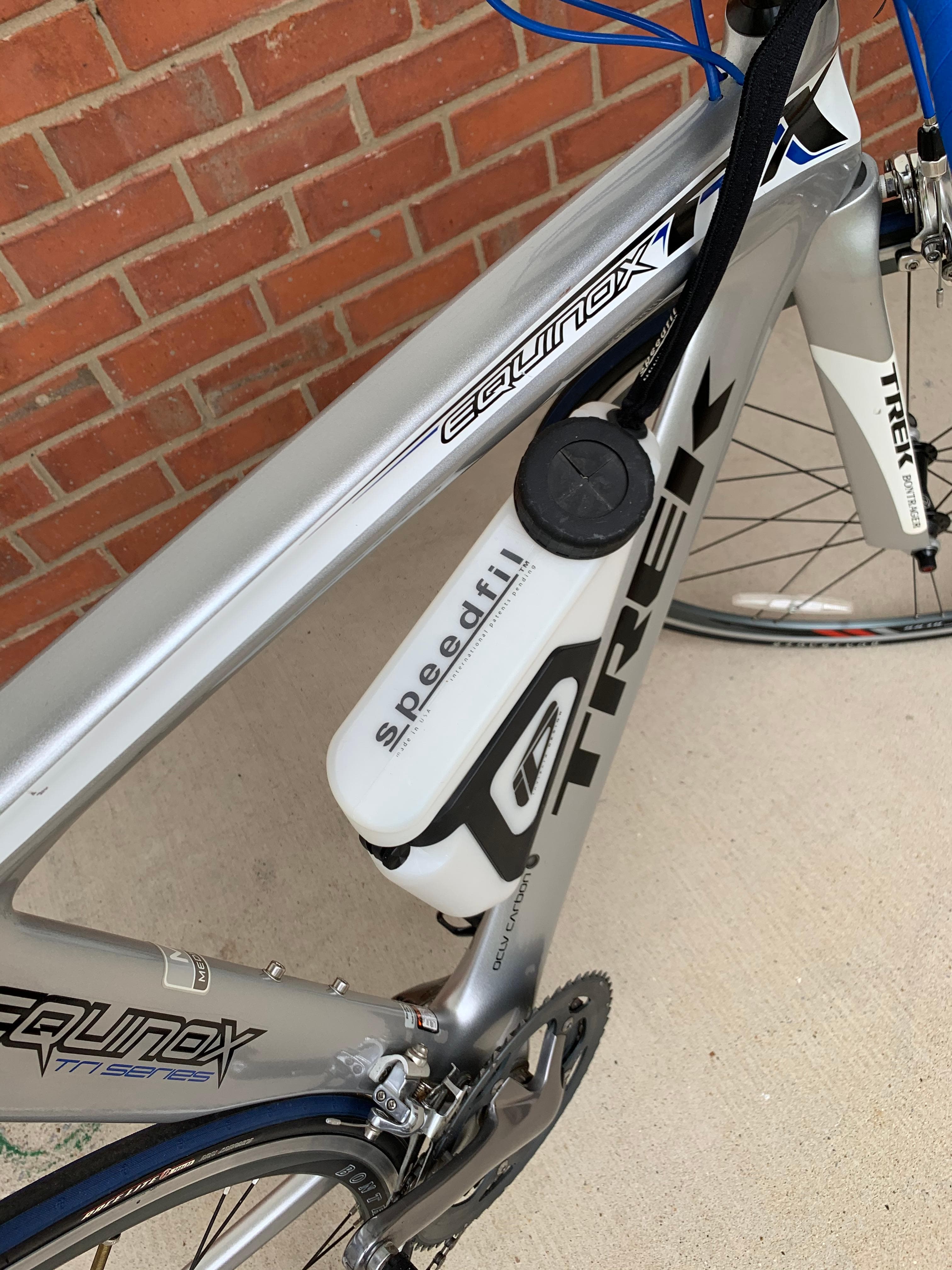 Trek best sale equinox 9