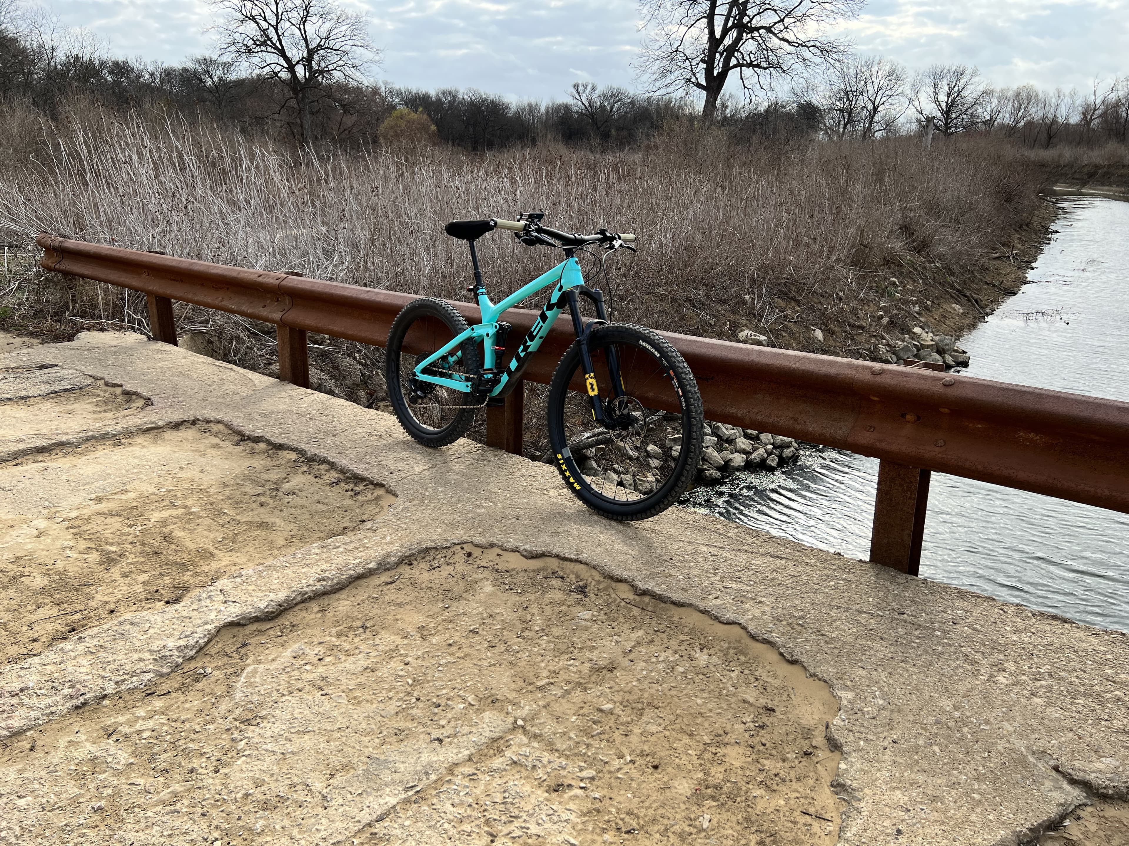 2021 Trek Remedy 9.8 BicycleBlueBook