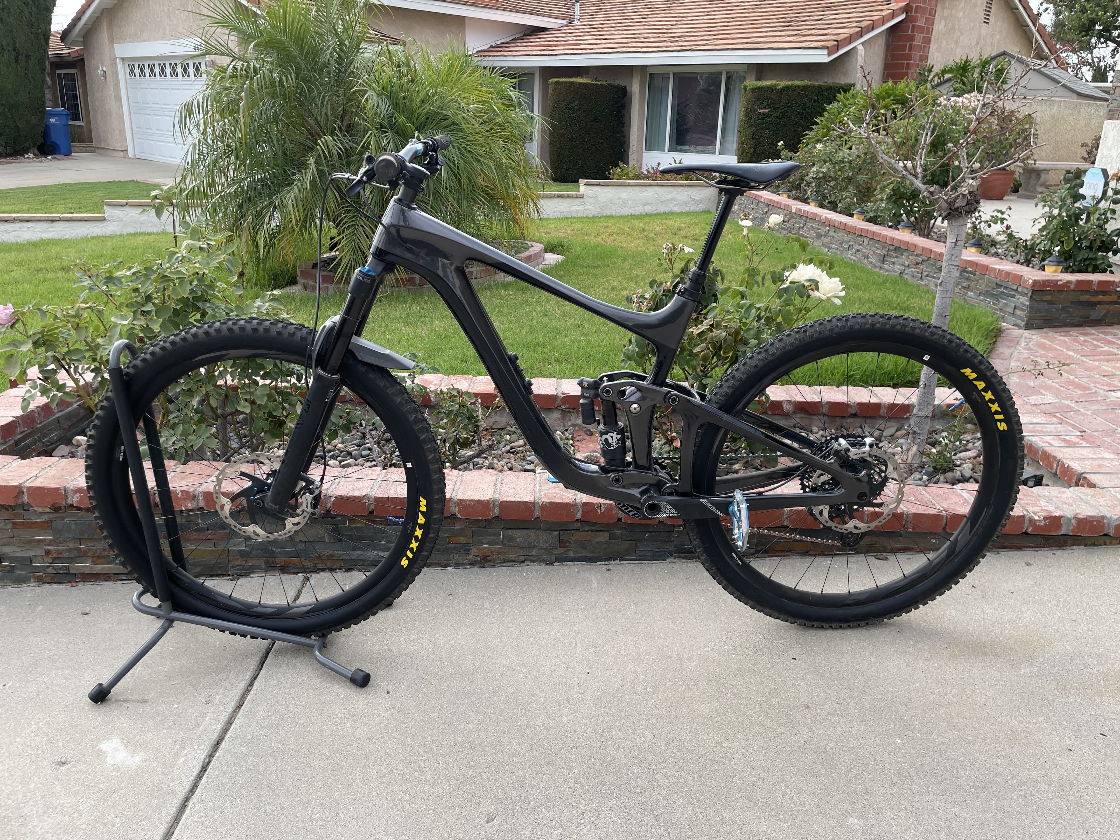 2020 giant reign advanced shop pro 29 1 charcoal