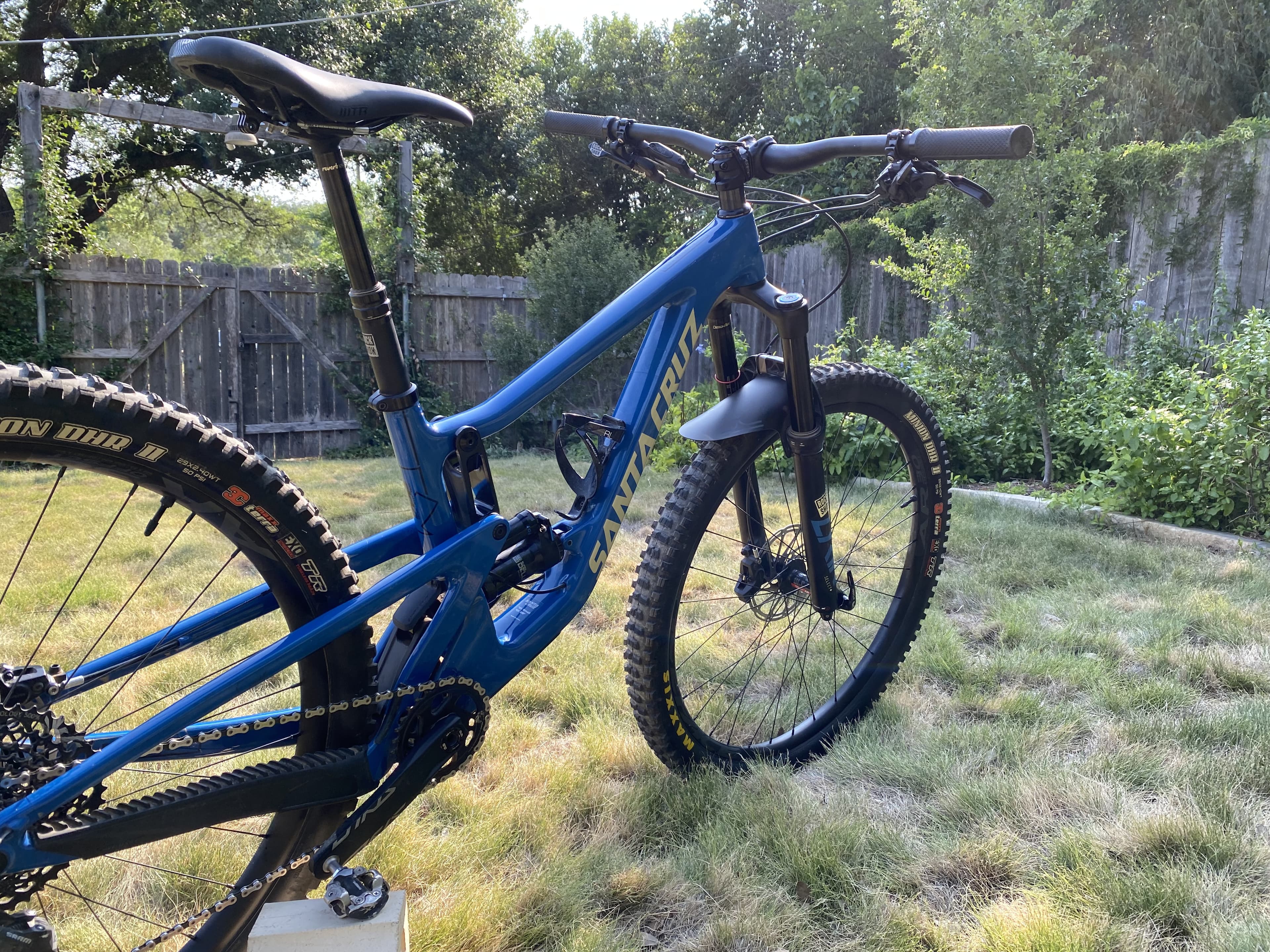 2020 santa shop cruz hightower cs