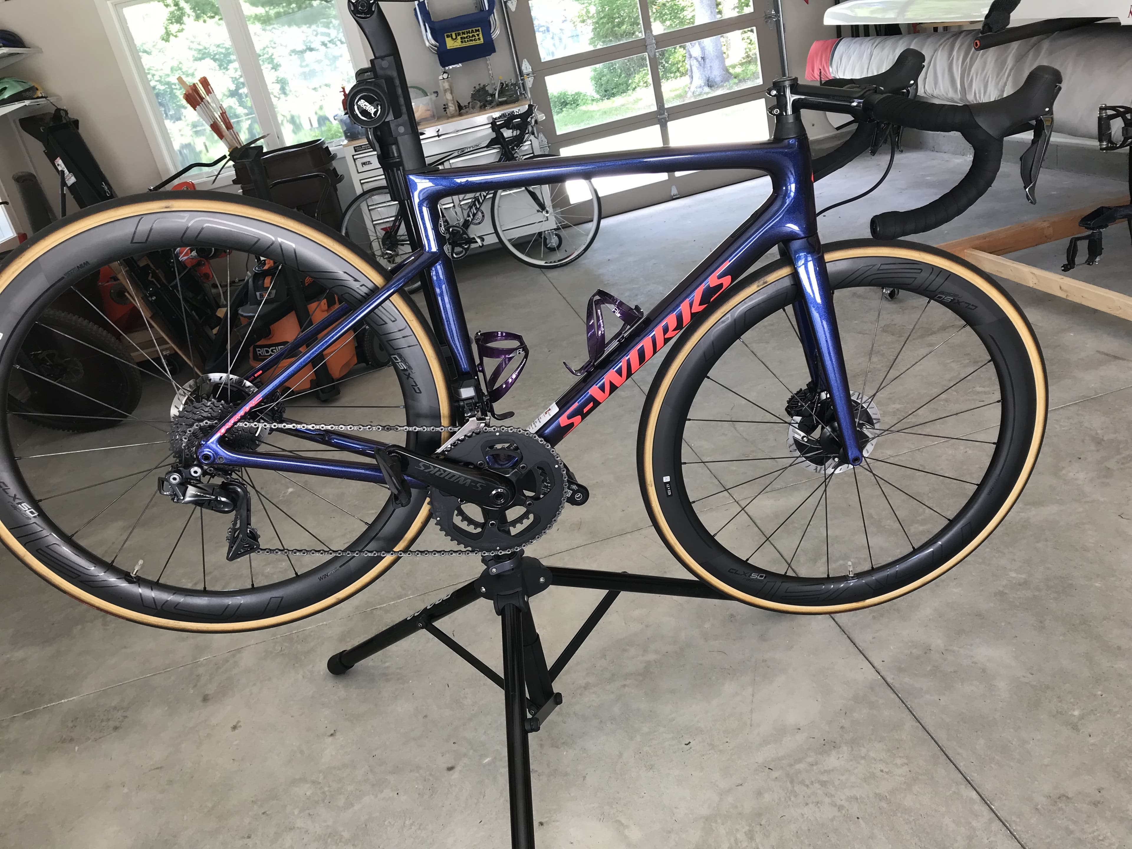 S works outlet tarmac women's