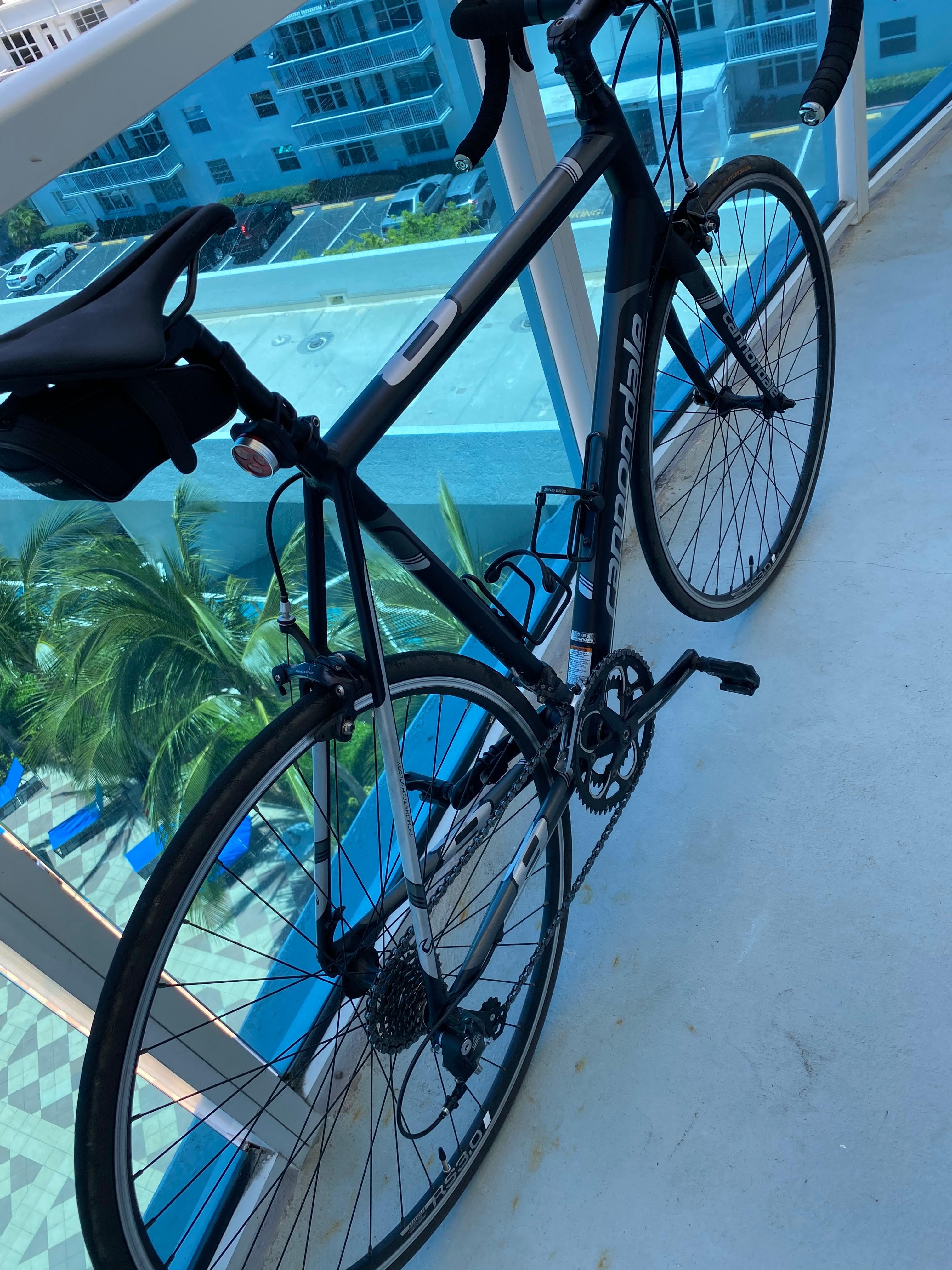 Cannondale caad8 sora 2016 sales