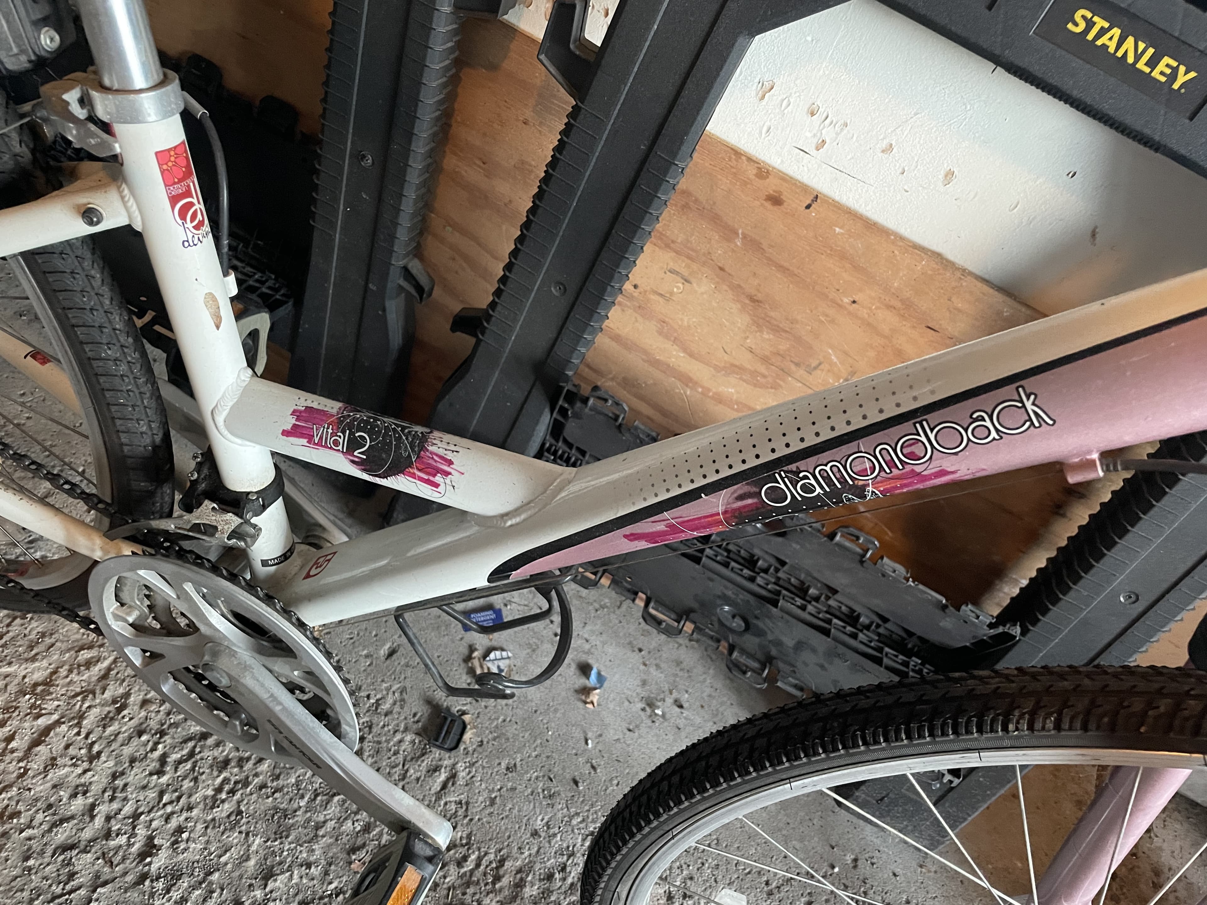 Diamondback bicycles 2016 women's vital 2 complete hybrid bike outlet