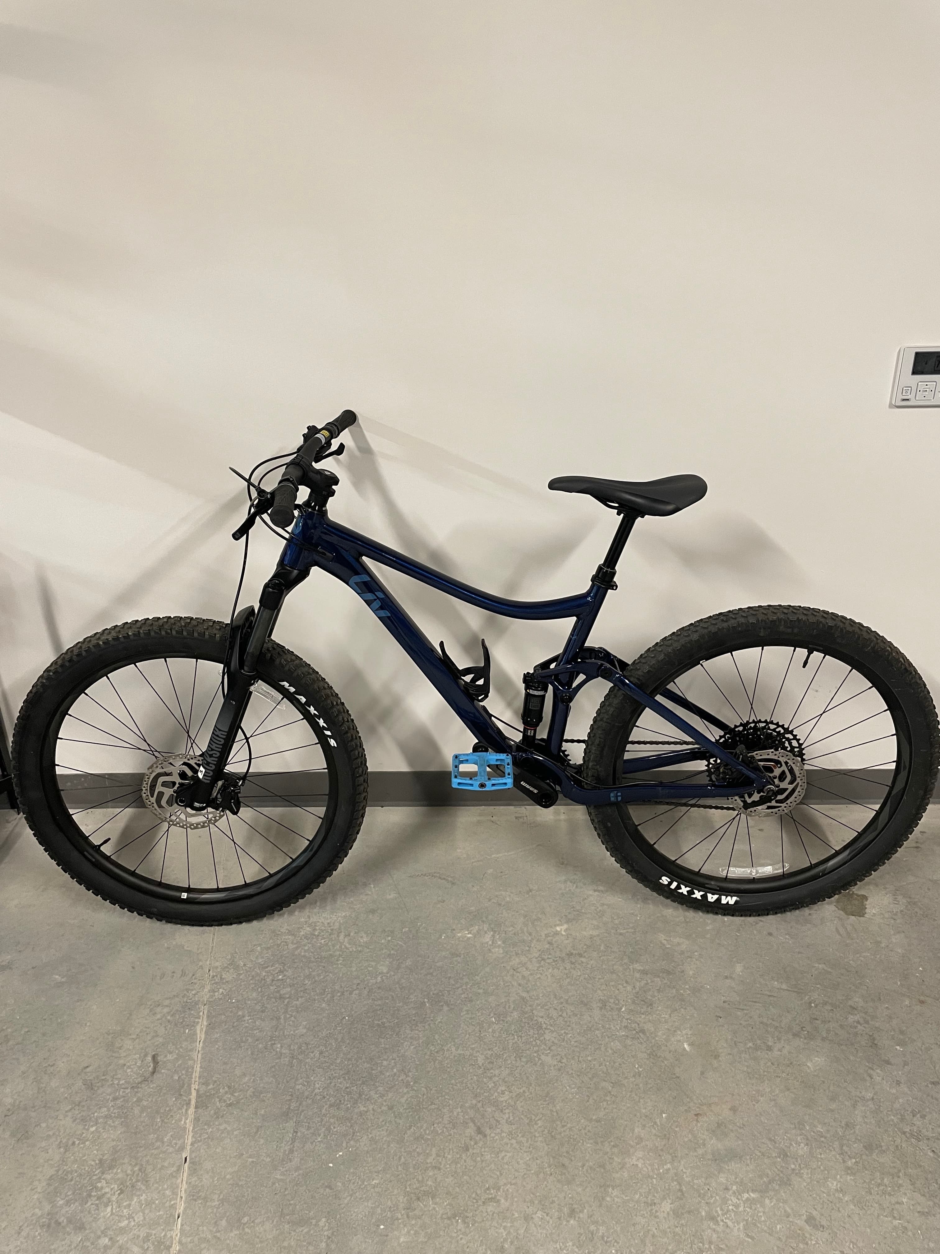 2021 Liv Embolden 1 BicycleBlueBook