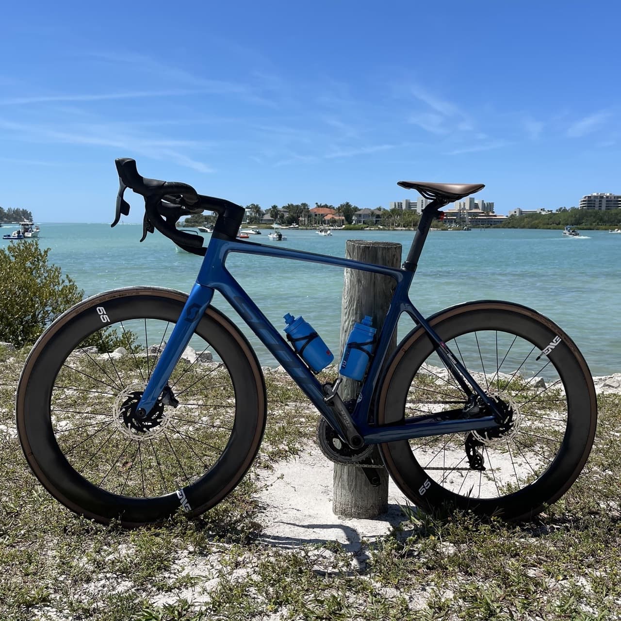 2021 Scott Addict RC BicycleBlueBook