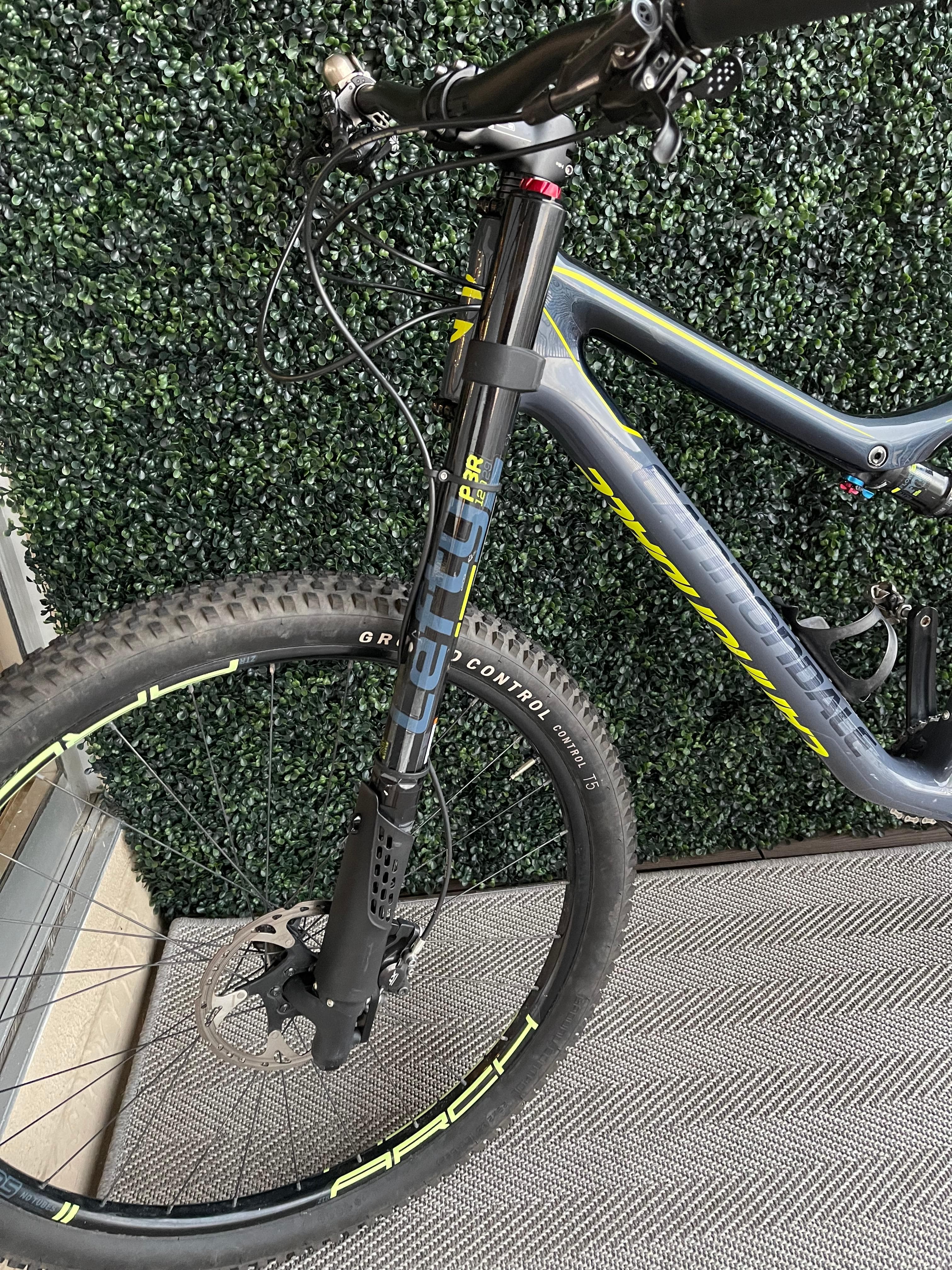 Cannondale scalpel hotsell carbon 1 2018