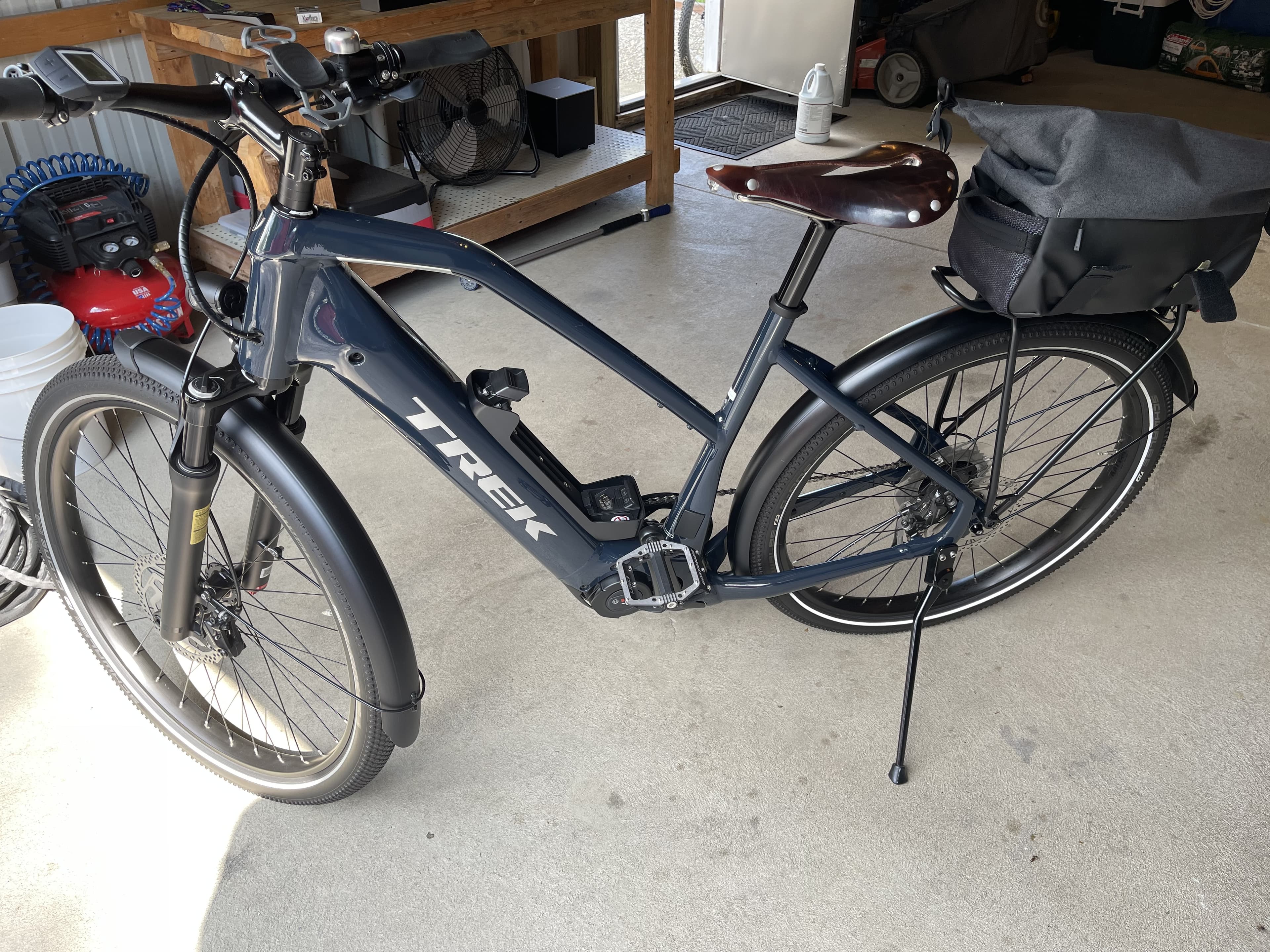 Trek allant+ 7s stagger sales