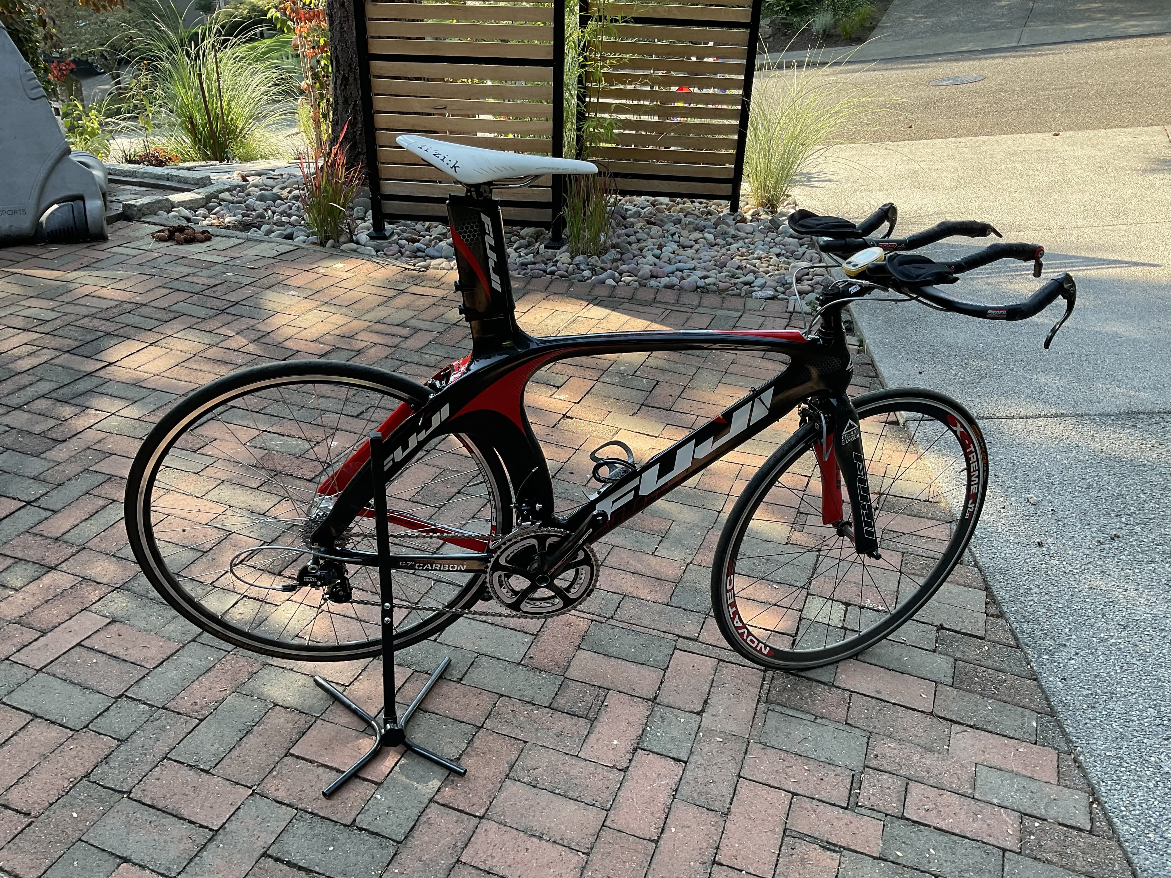 Fuji 2025 d6 frame