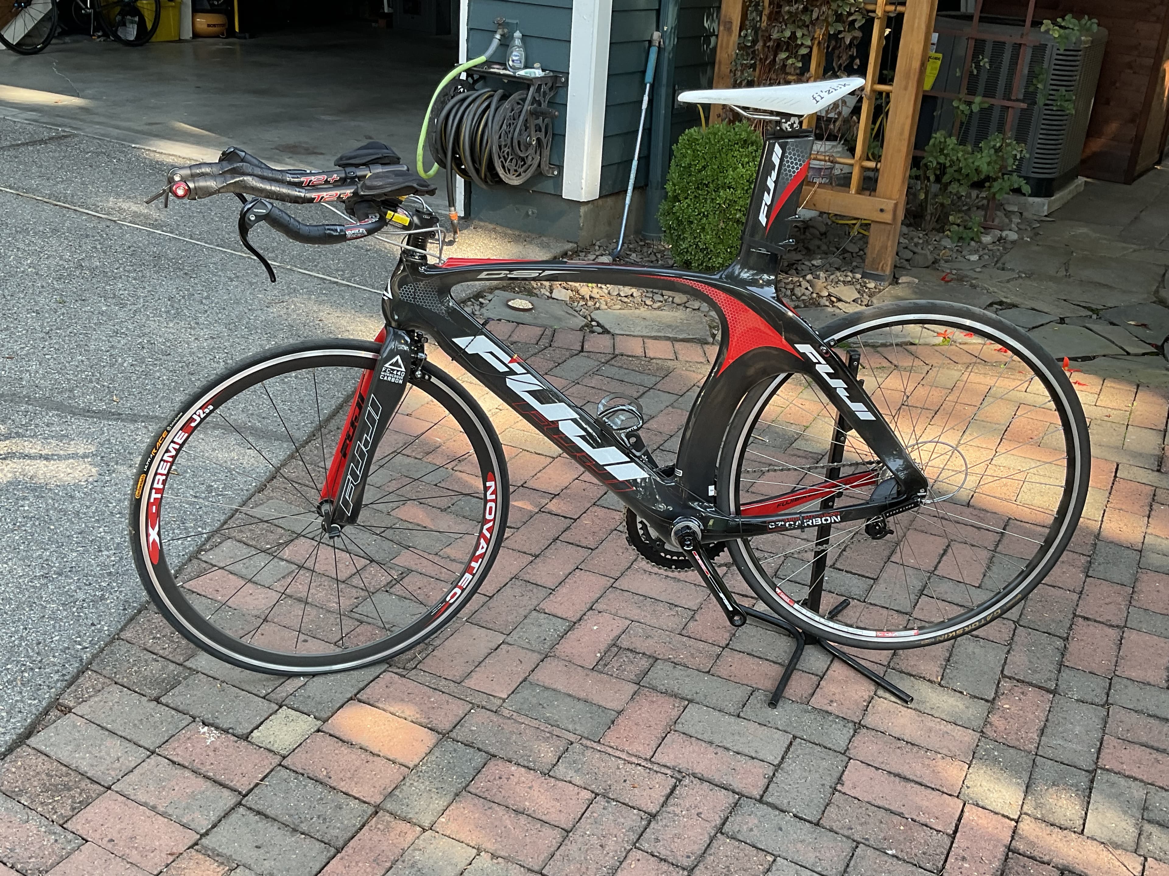 2009 Fuji D6 BicycleBlueBook