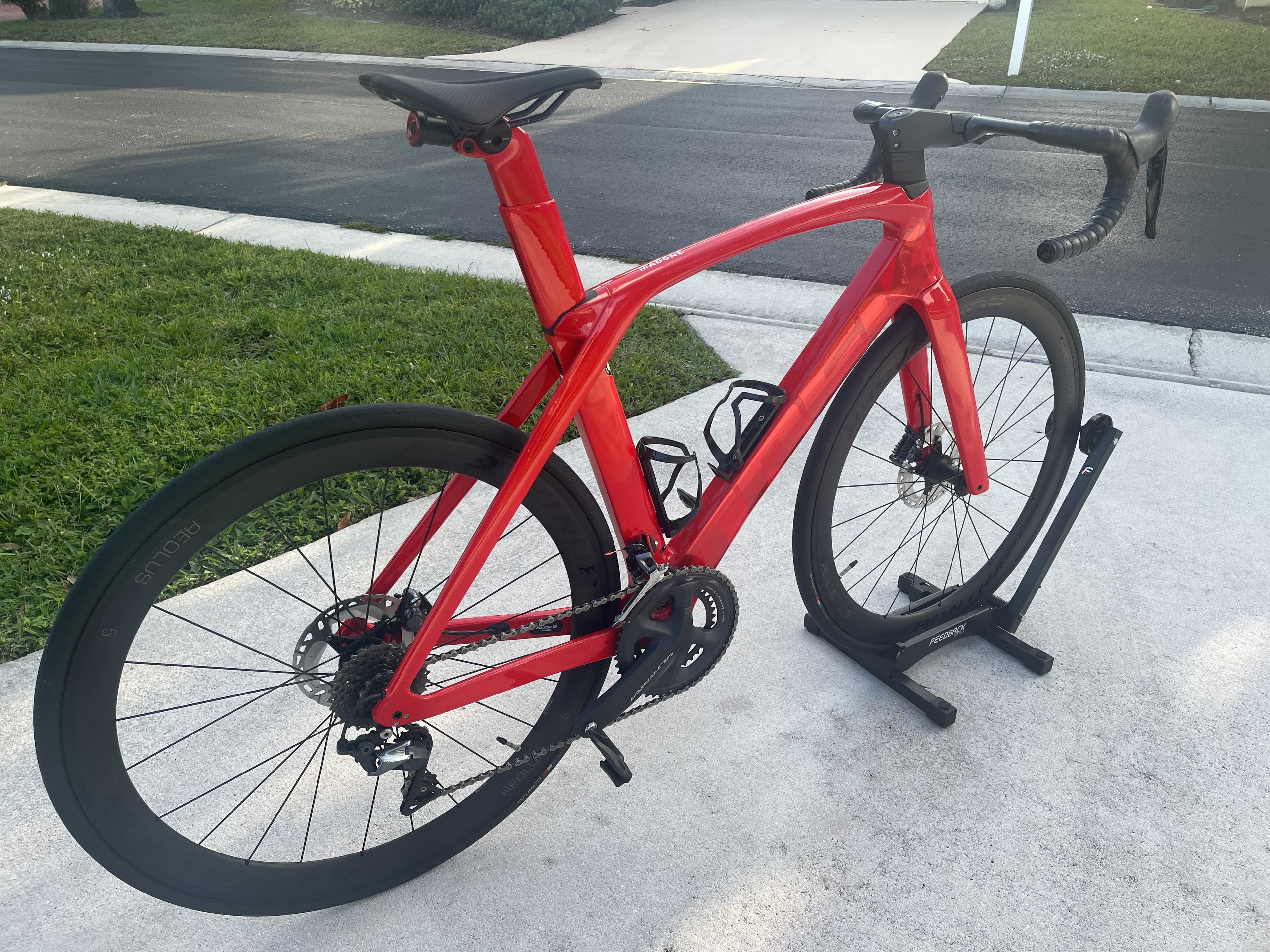 Harga trek hot sale madone sl6