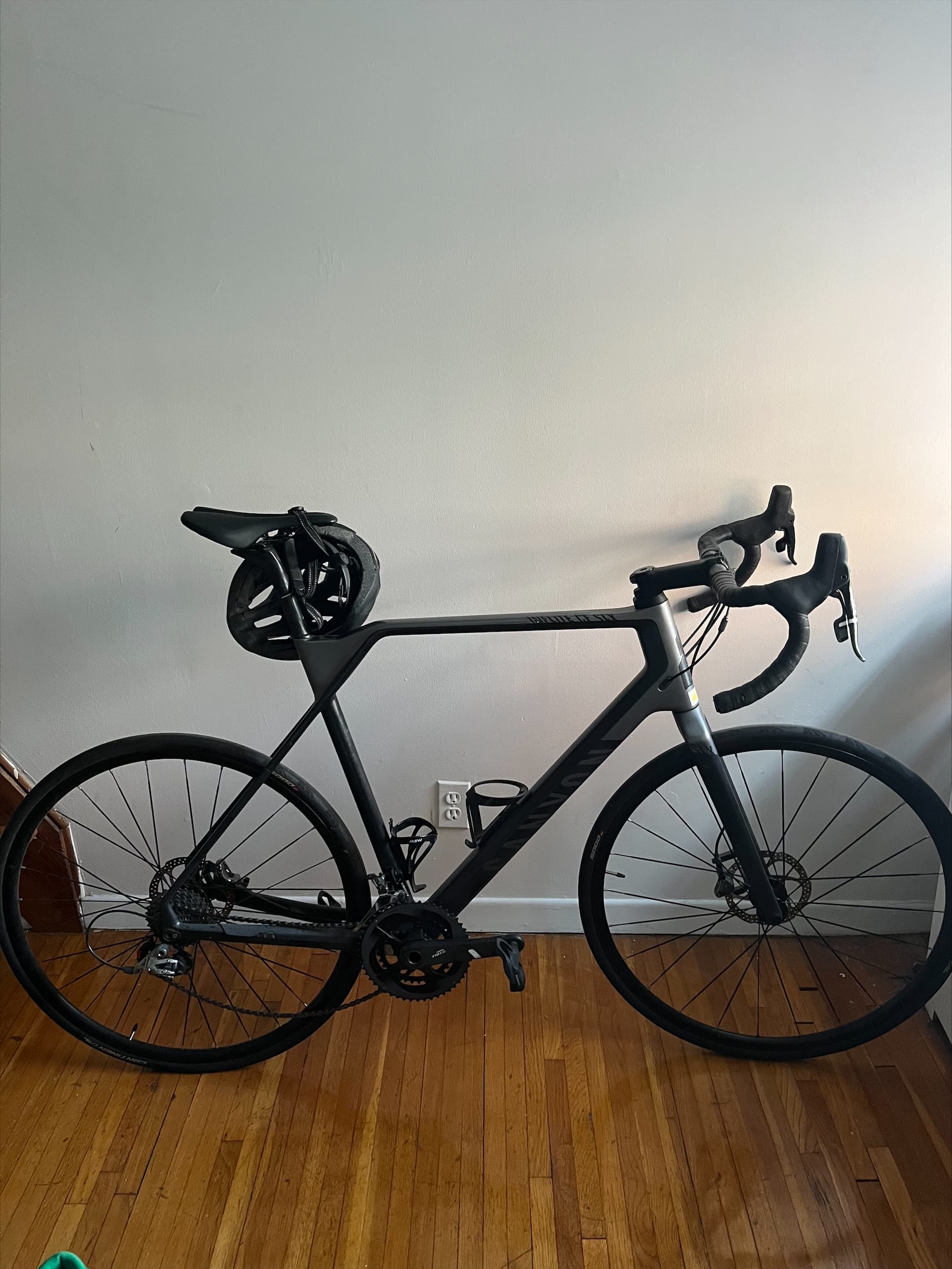 2018 Canyon Ultimate CF SLX 8.0 BicycleBlueBook