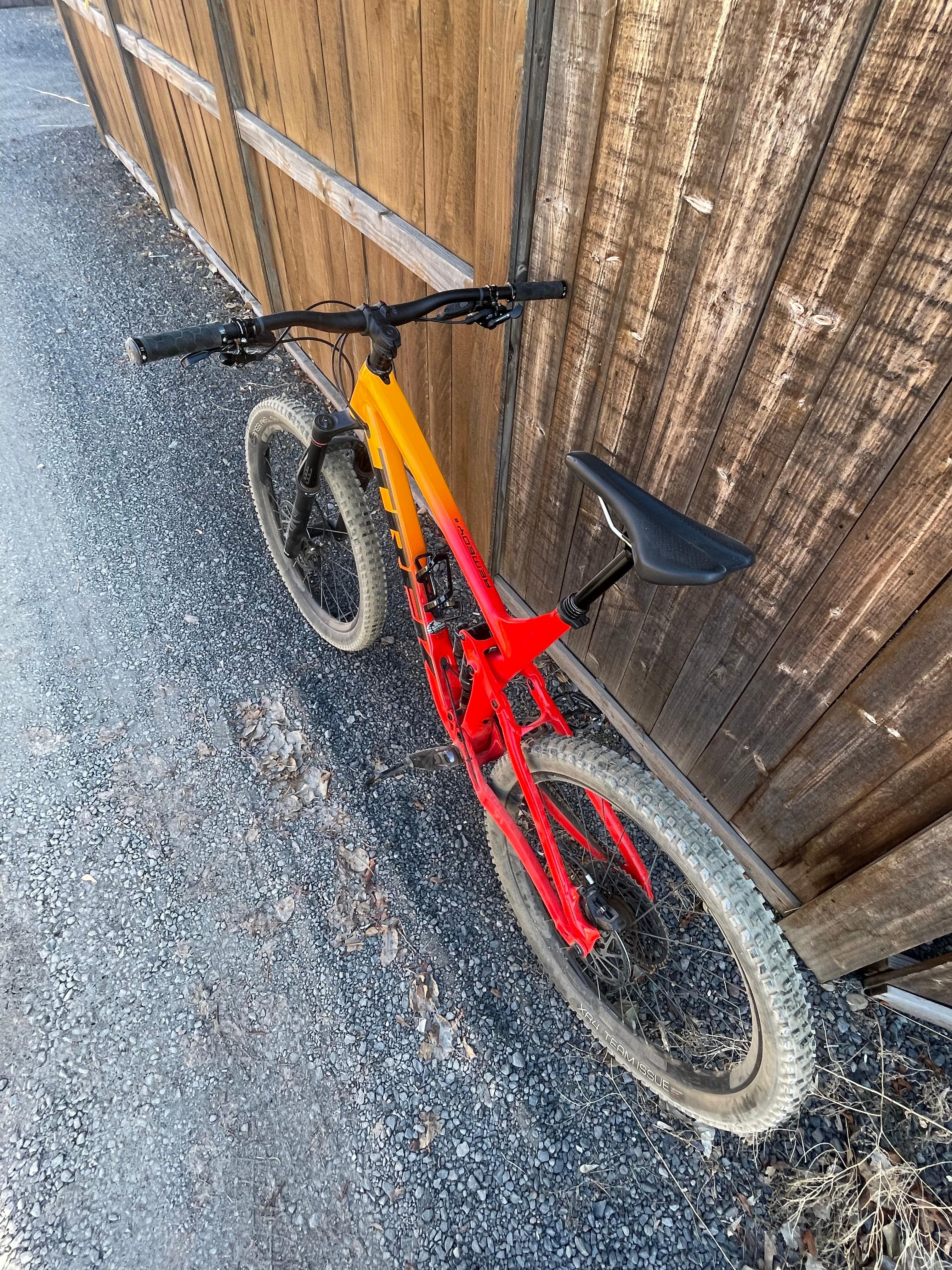 2021 Trek Remedy 8 BicycleBlueBook