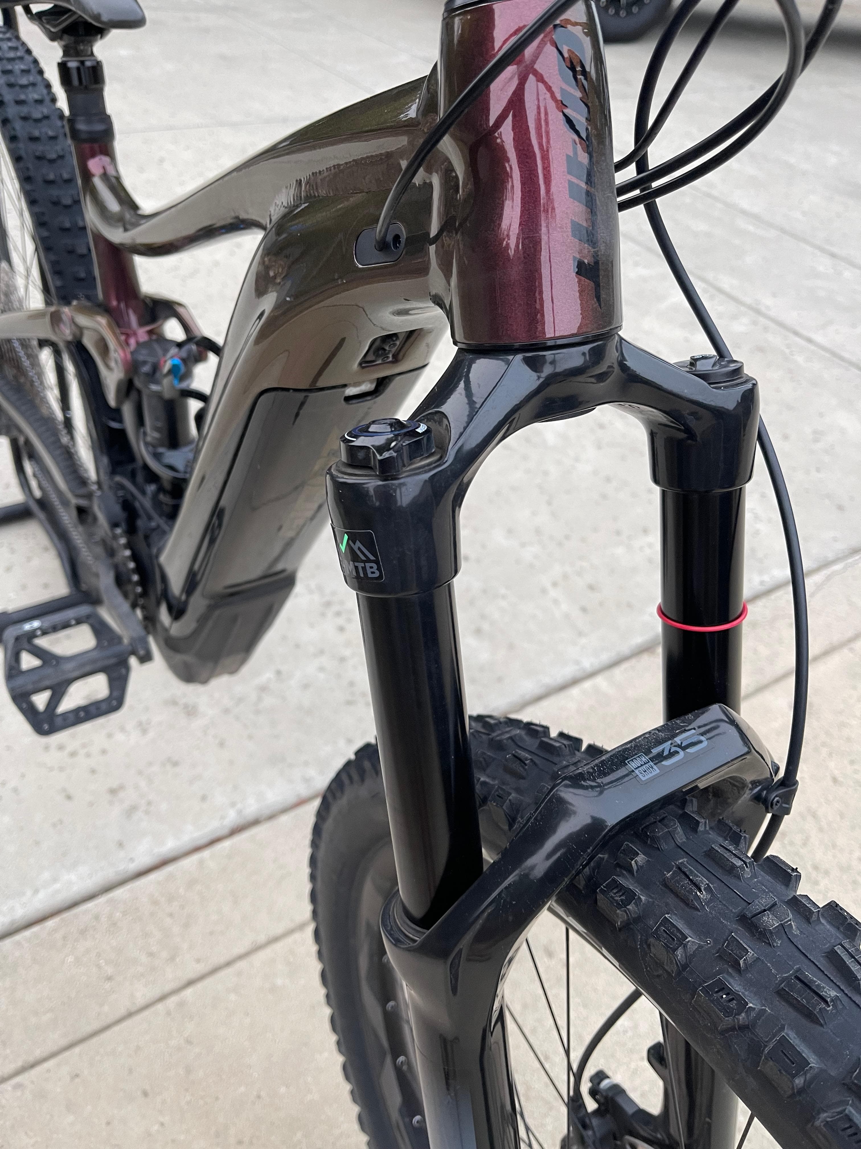 Giant trance 2025 x 3 2021