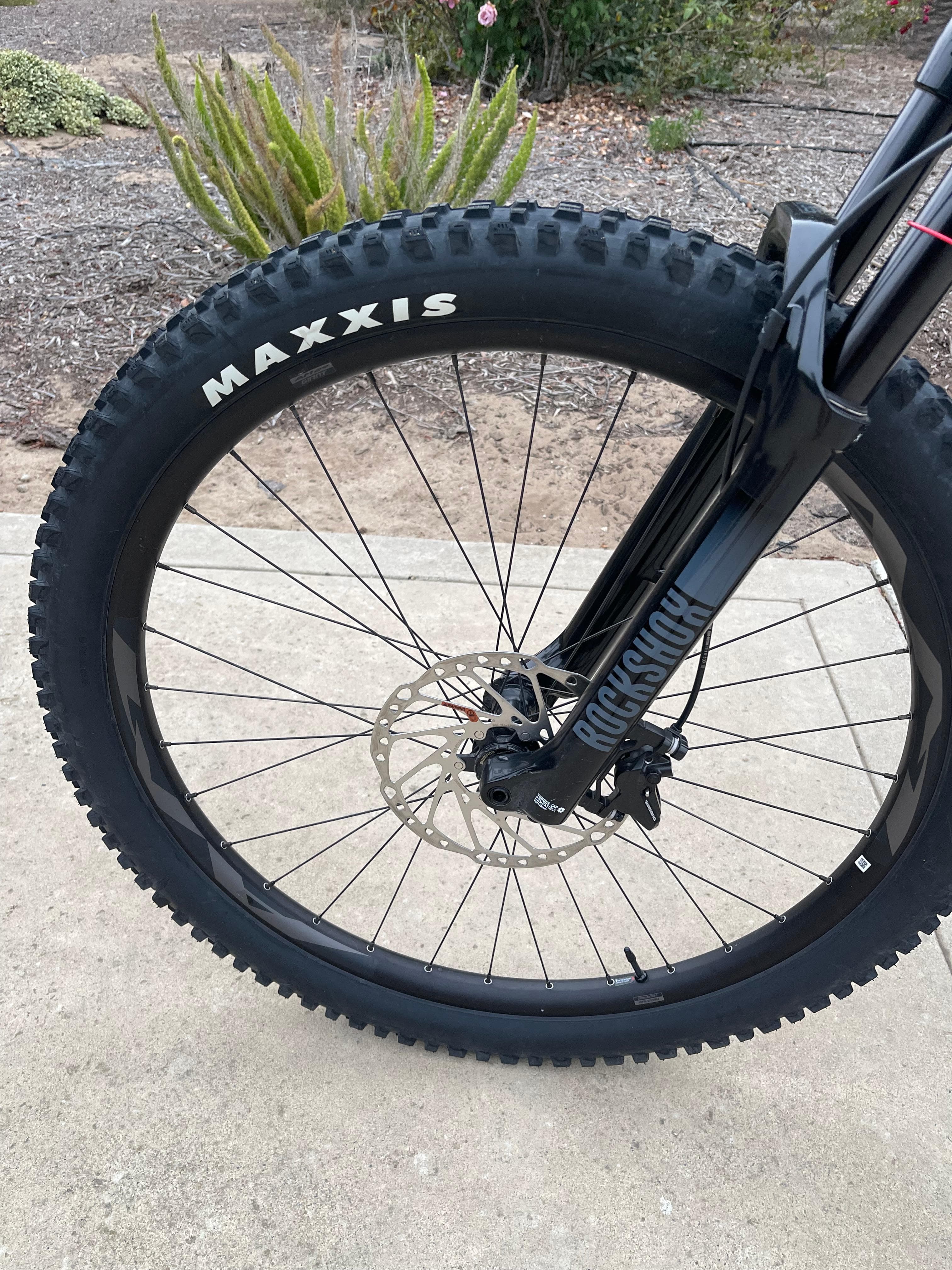 Giant trance 3 2021 27.5 shop