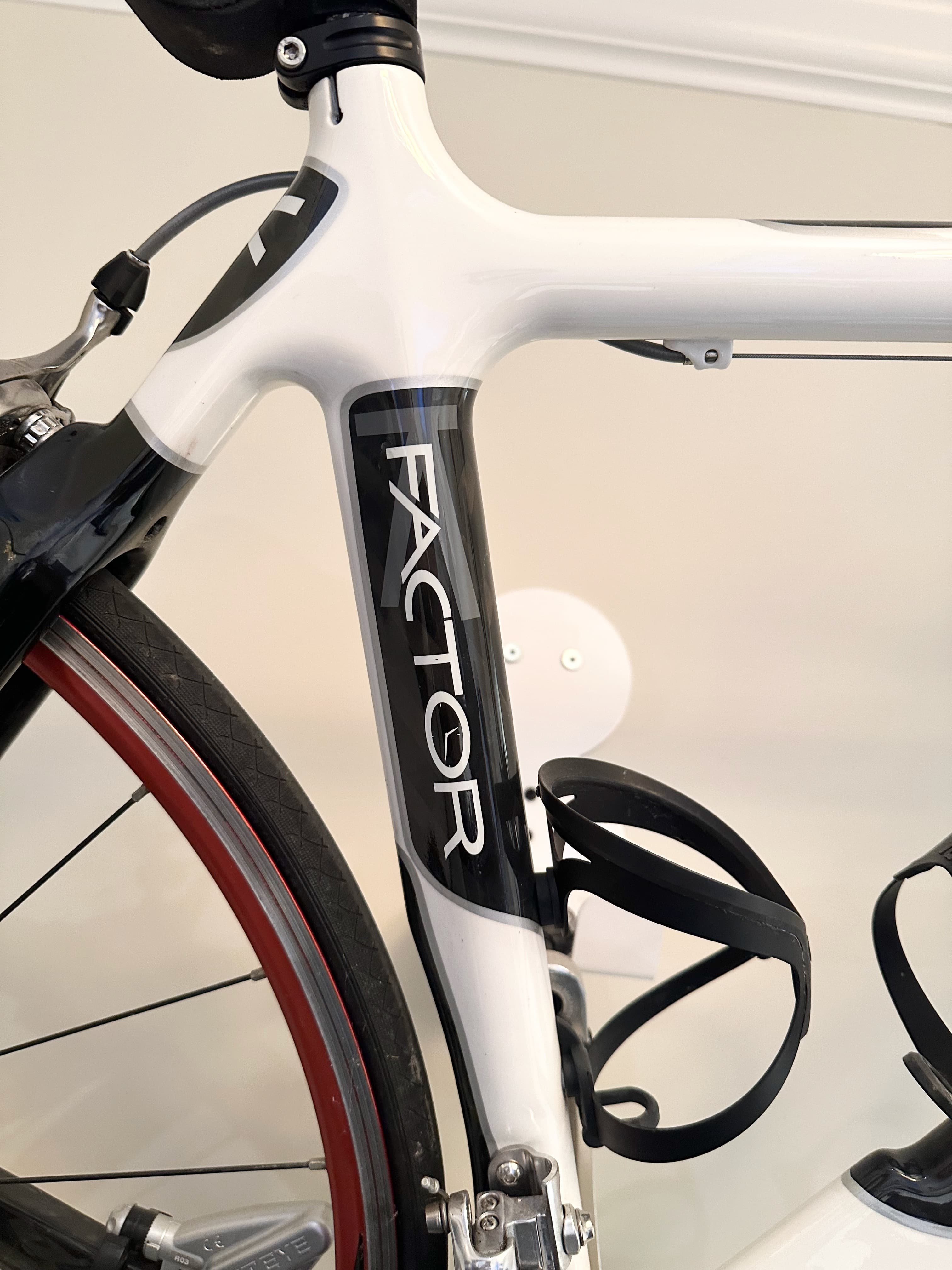Kuota factor carbon fiber sales