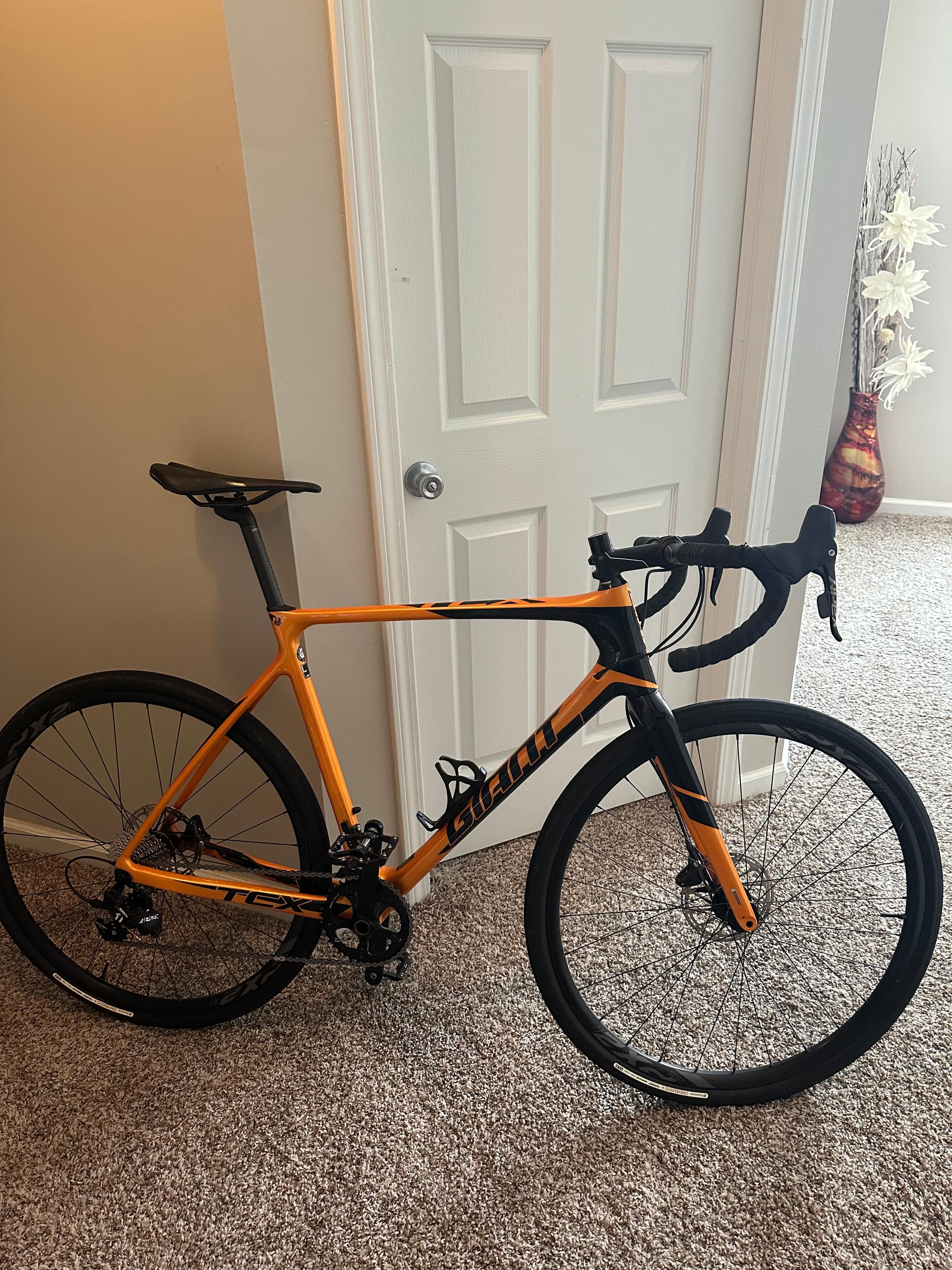 Giant tcx shop advanced 2019