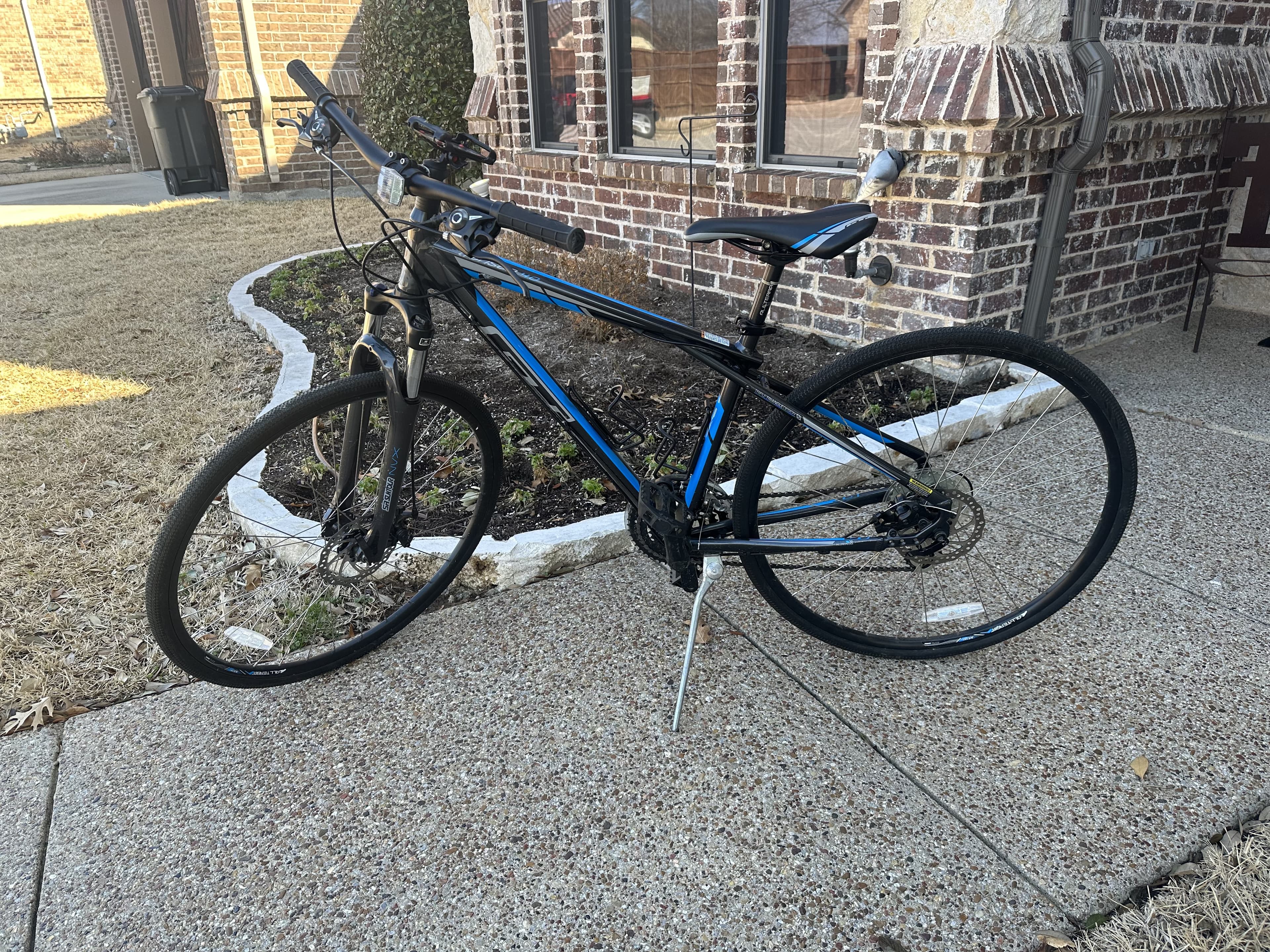 Gt 4.0 mountain bike discount
