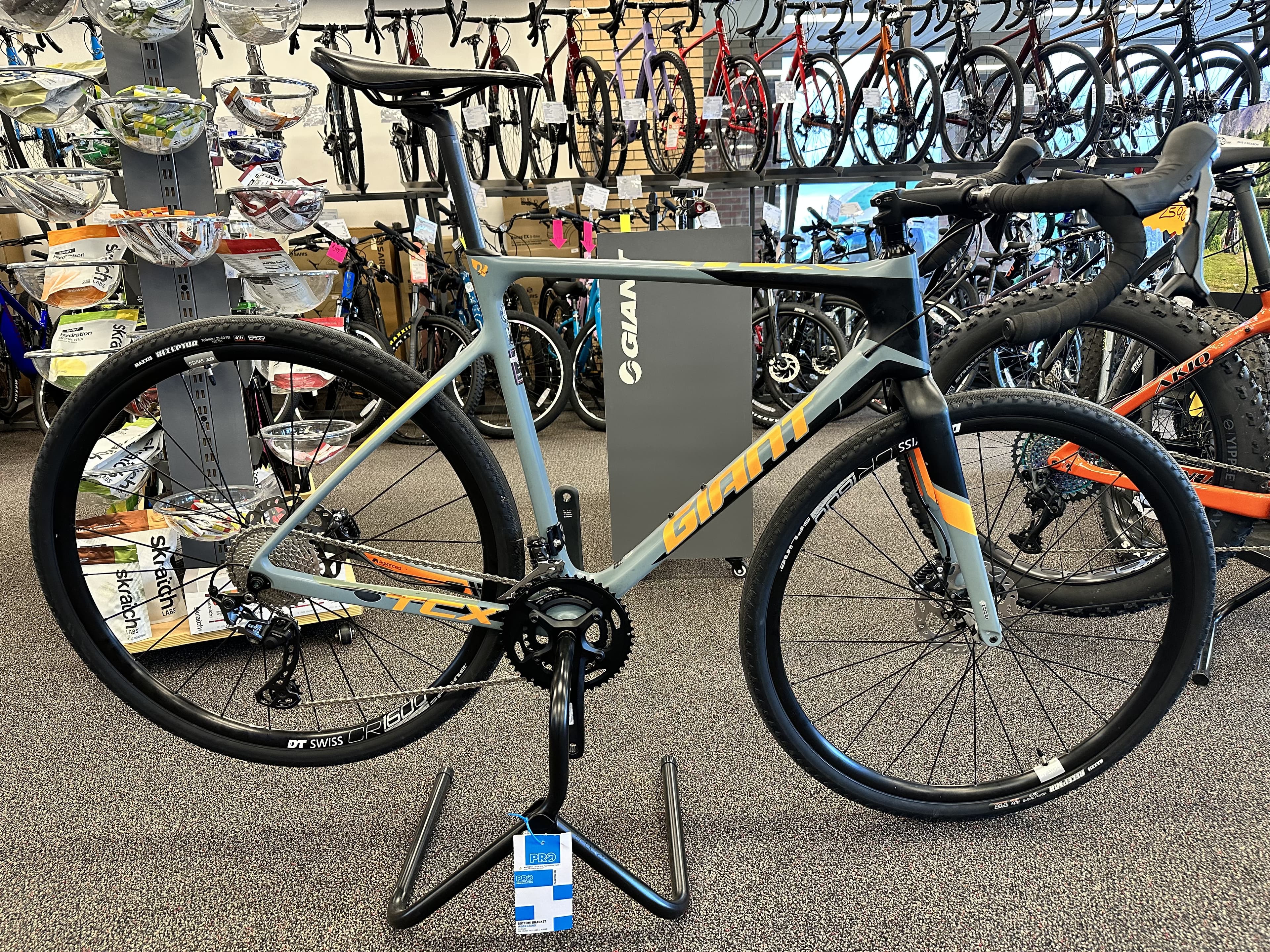 2018 giant tcx advanced sx clearance
