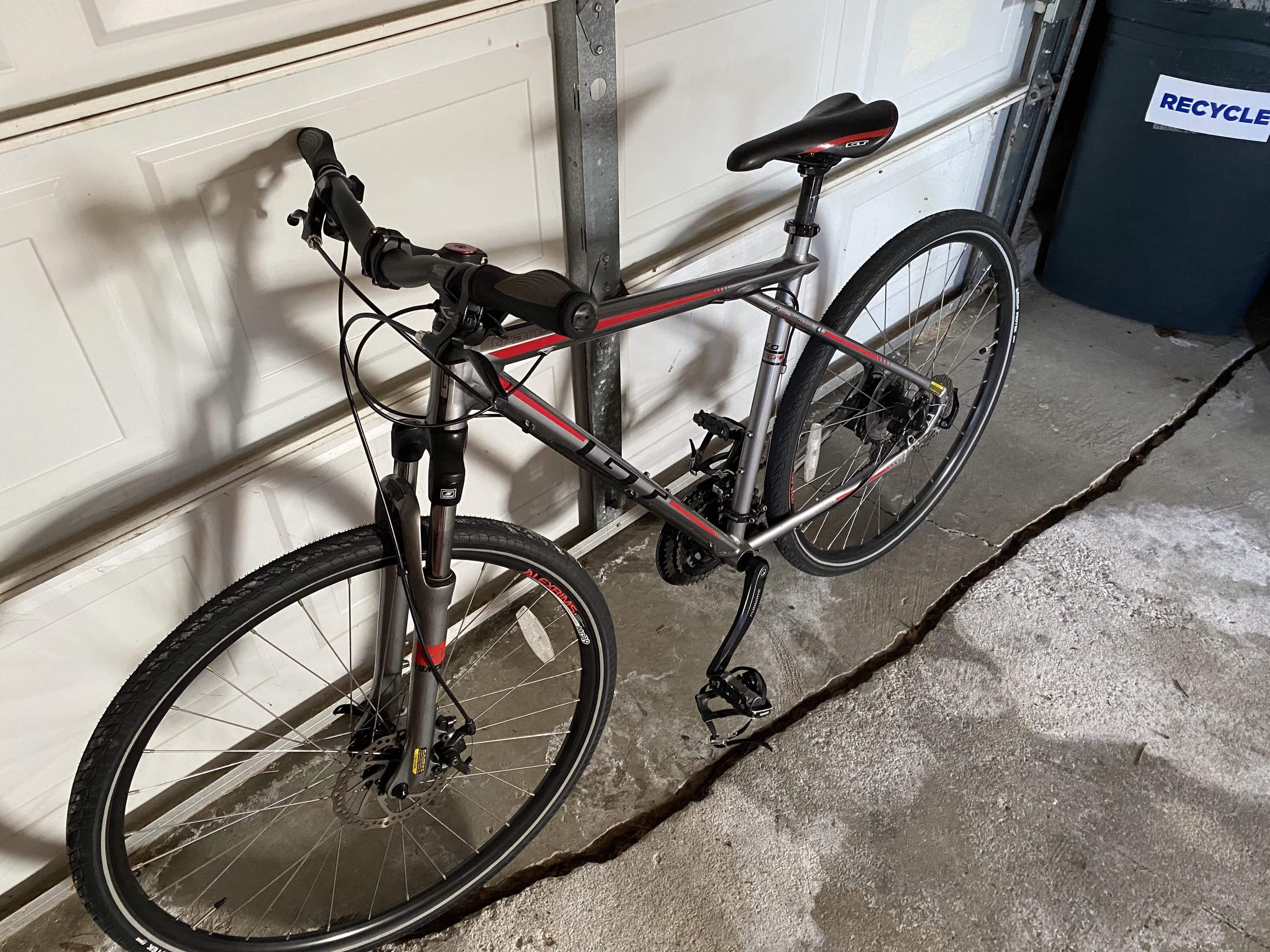 2015 GT Transeo 3.0 BicycleBlueBook