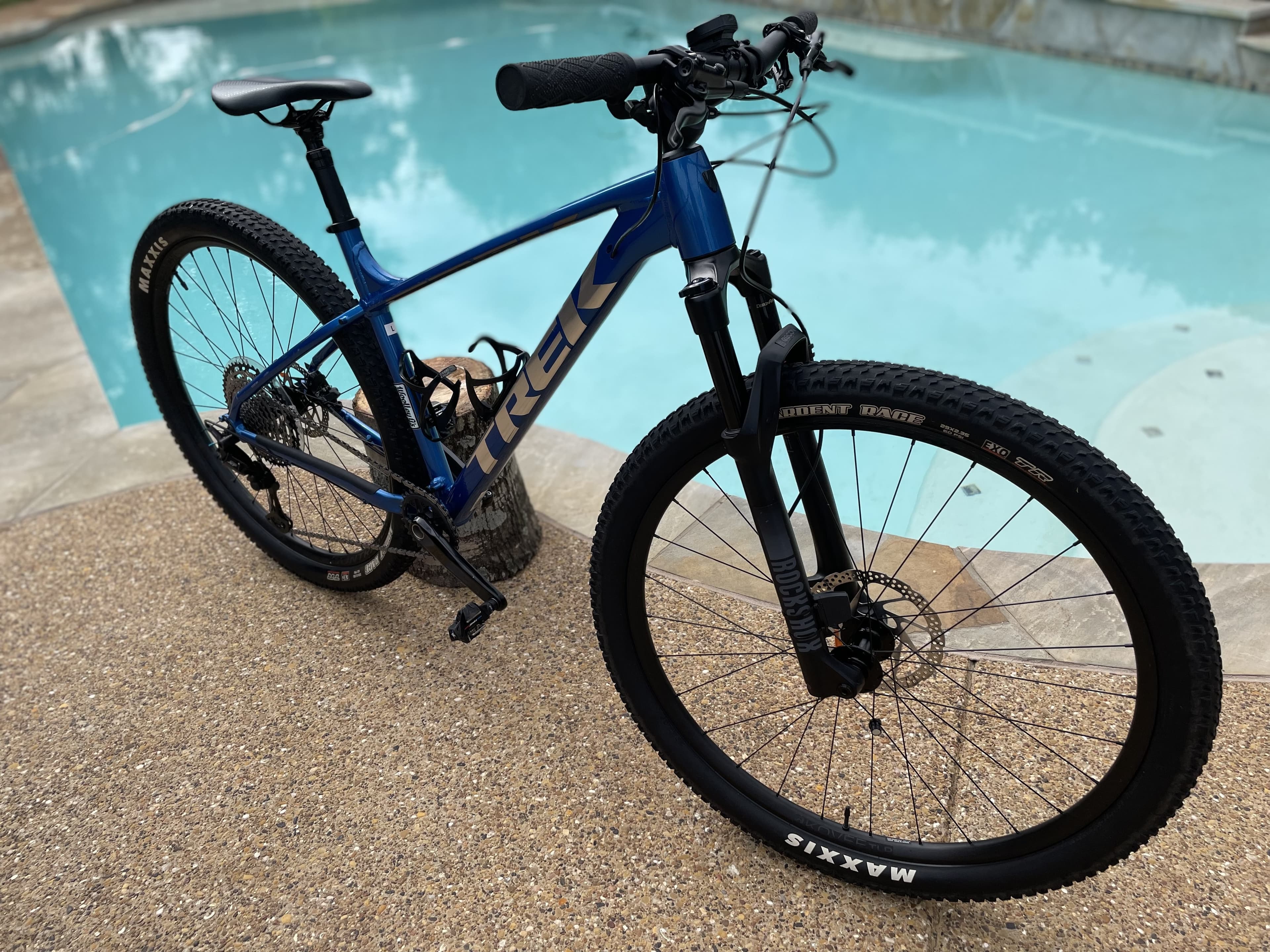 2022 Trek X Caliber 9 BicycleBlueBook
