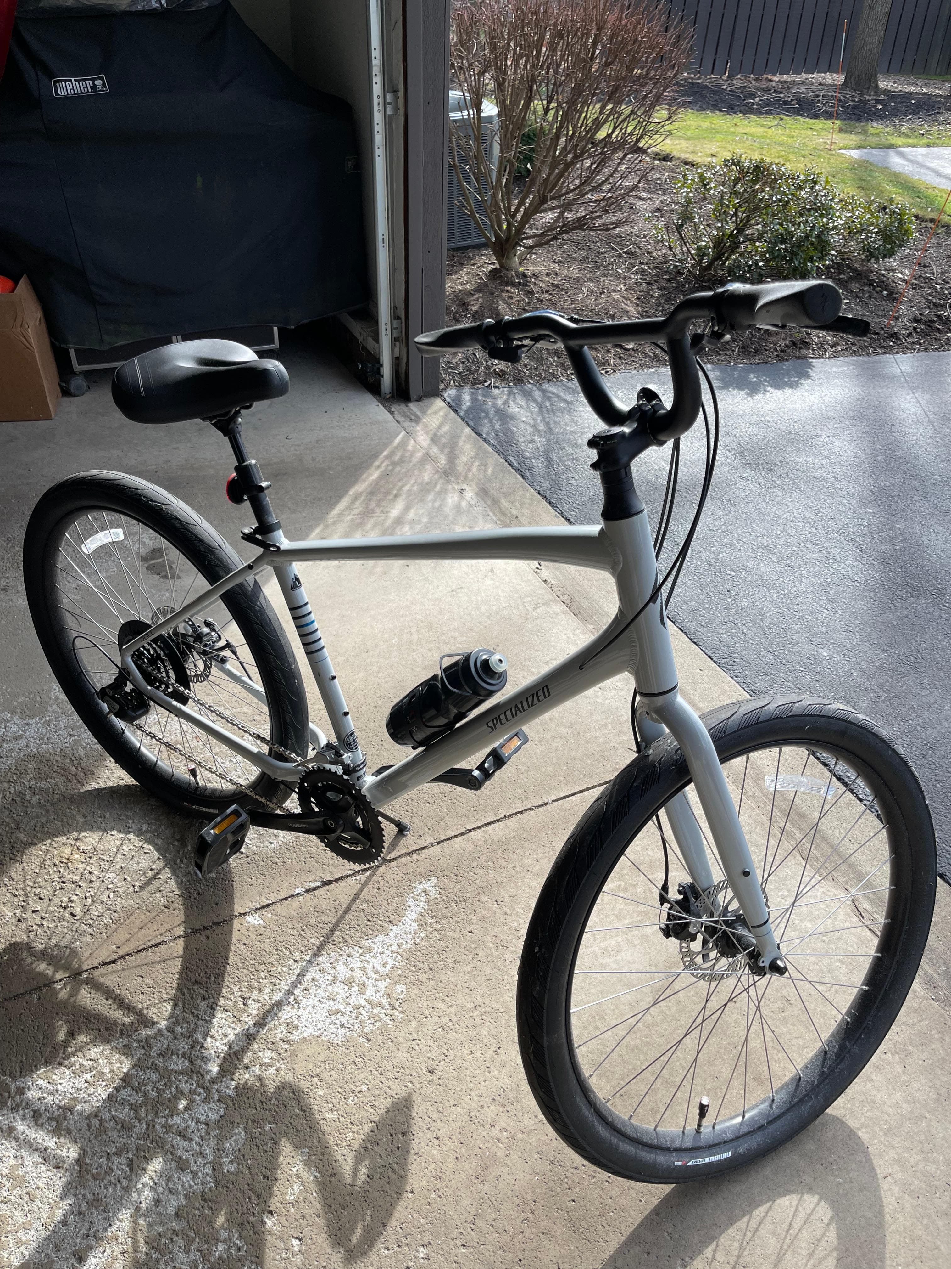 Specialized roll sport hotsell 2021
