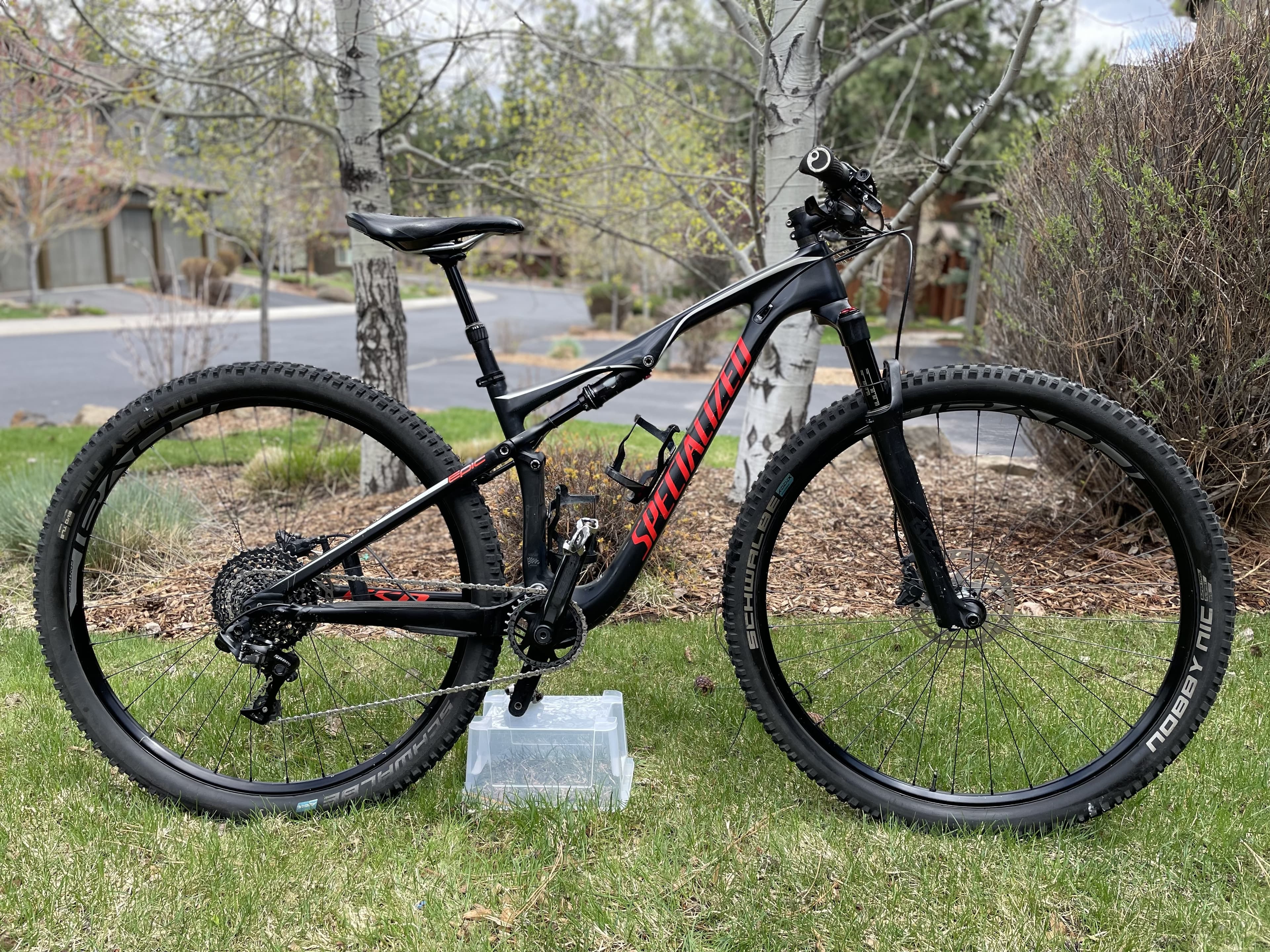 2017 specialized best sale epic expert