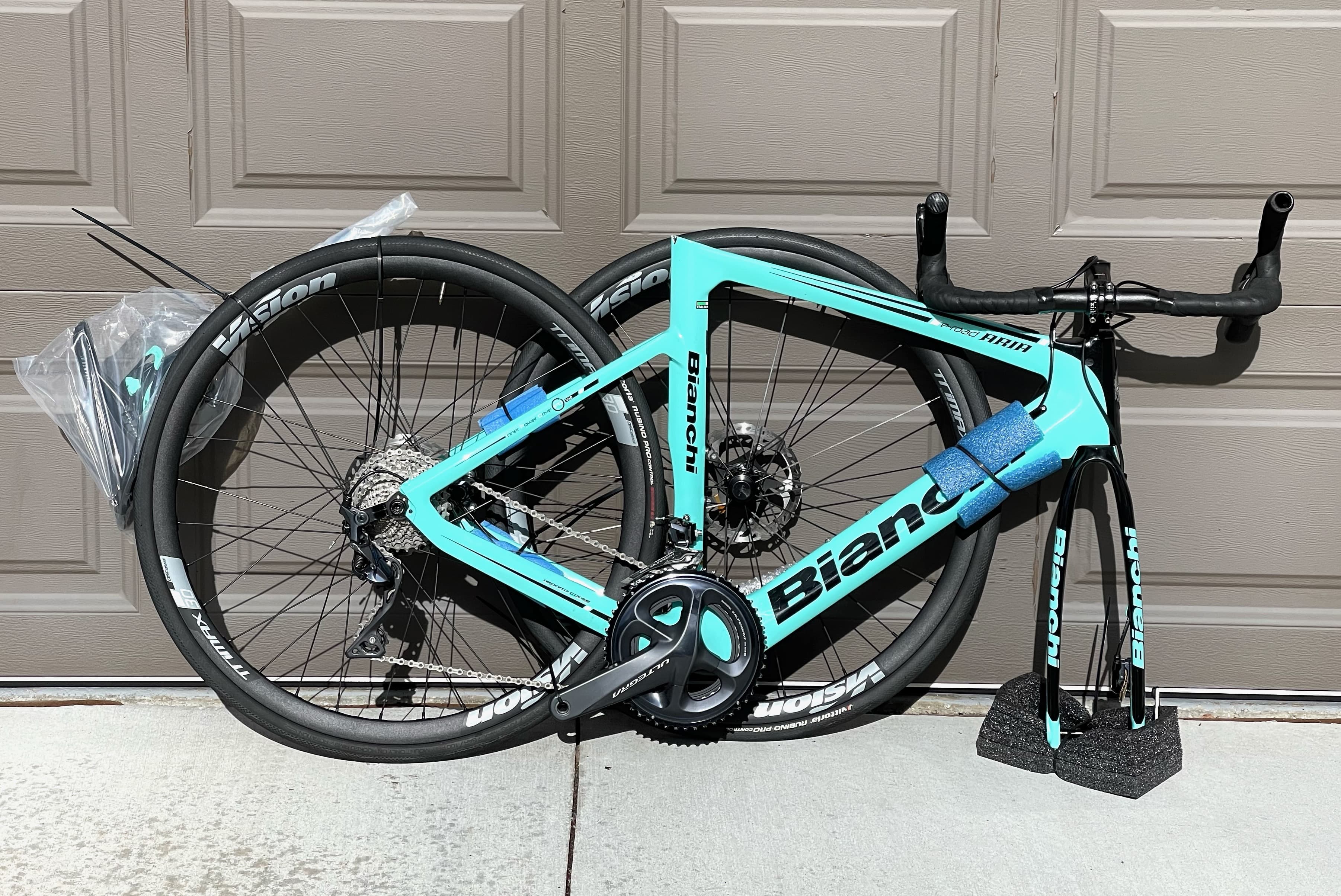 Bianchi e road bike sale 2019