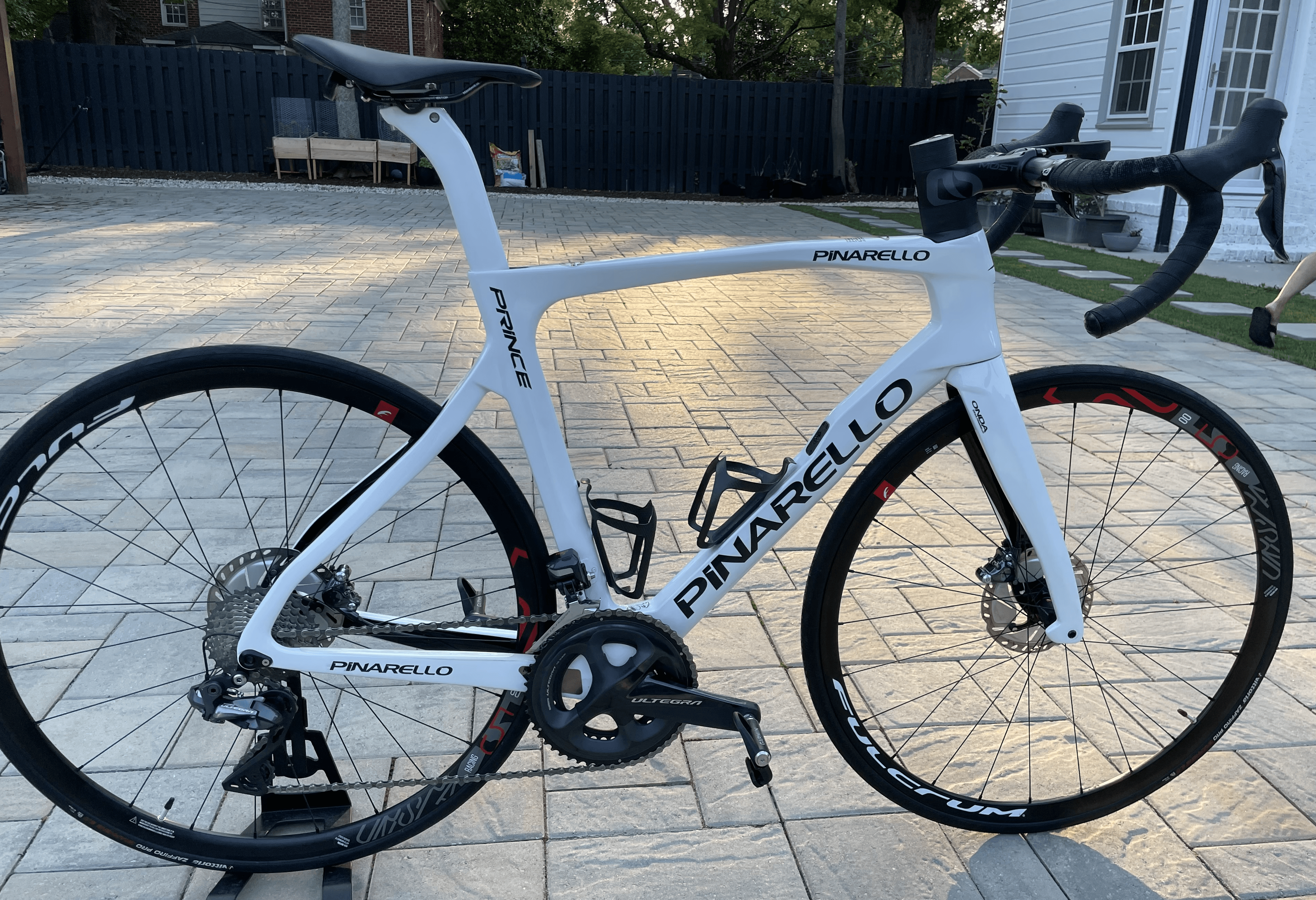 Pinarello ultegra hotsell di2 disc