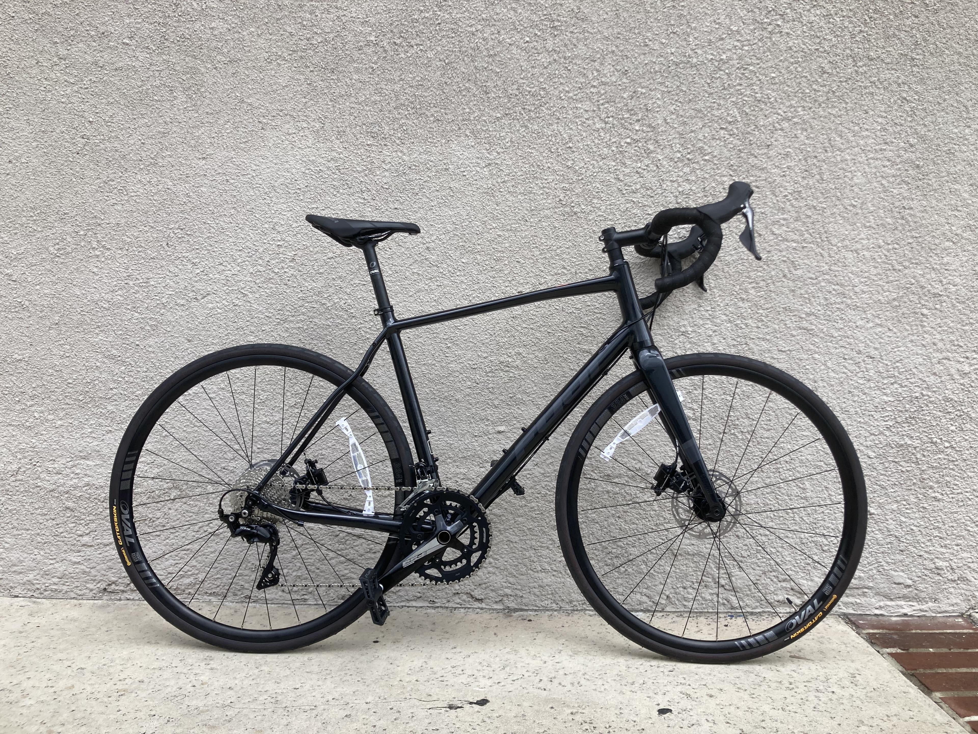 2022 Fuji Sportif 1.1 Disc BicycleBlueBook