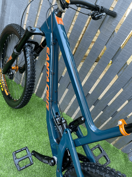 2019 Santa Cruz Nomad C BicycleBlueBook