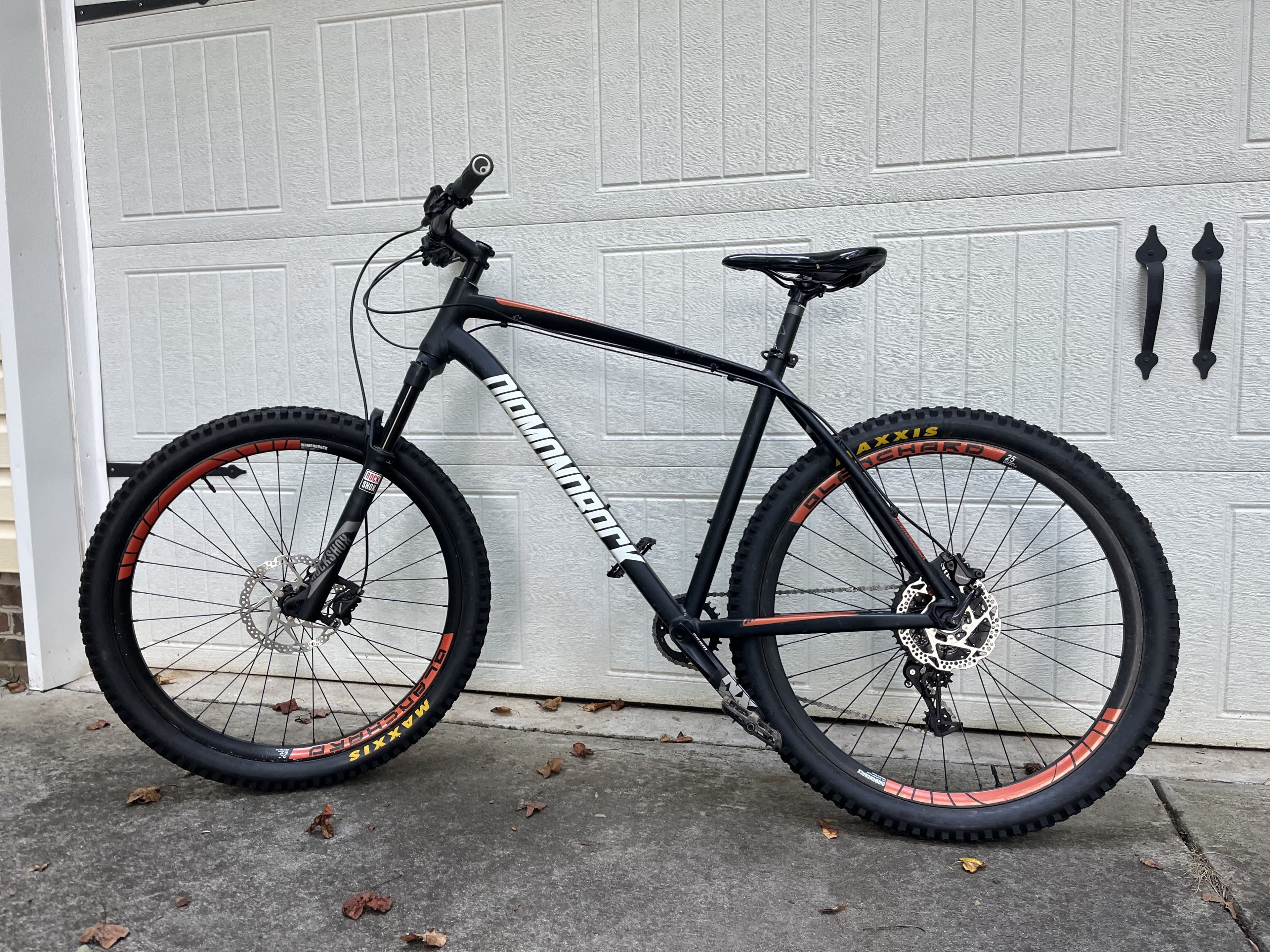 2017 Diamondback Overdrive Pro 27.5 BicycleBlueBook