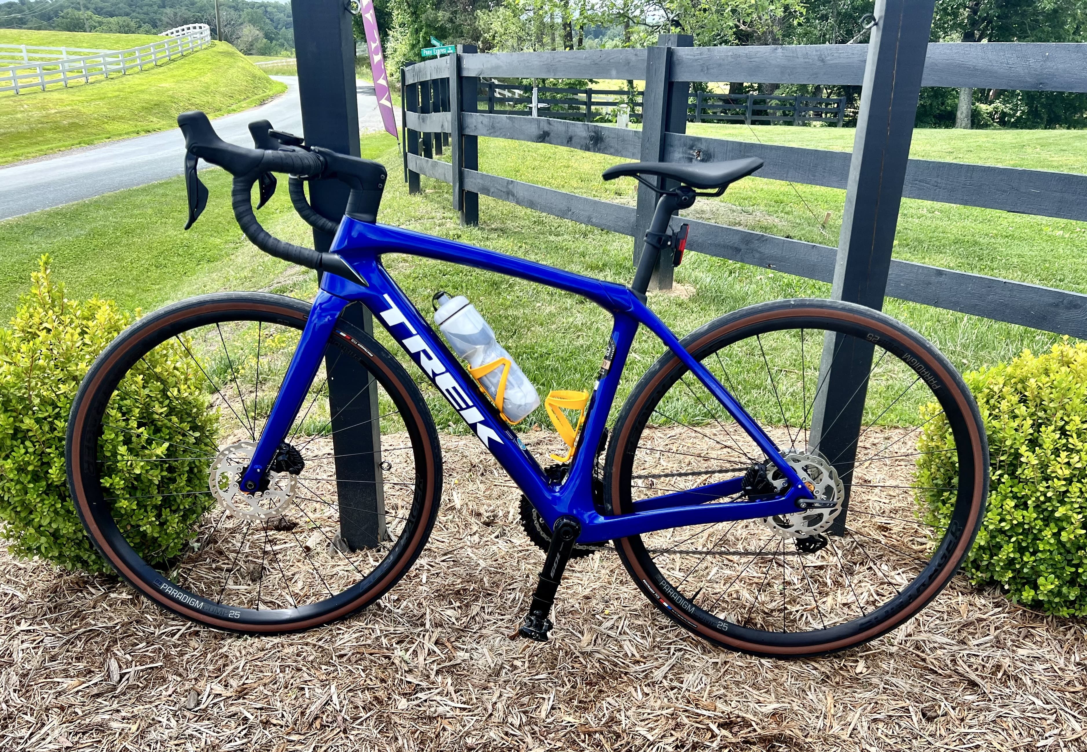 Trek domane blue clearance