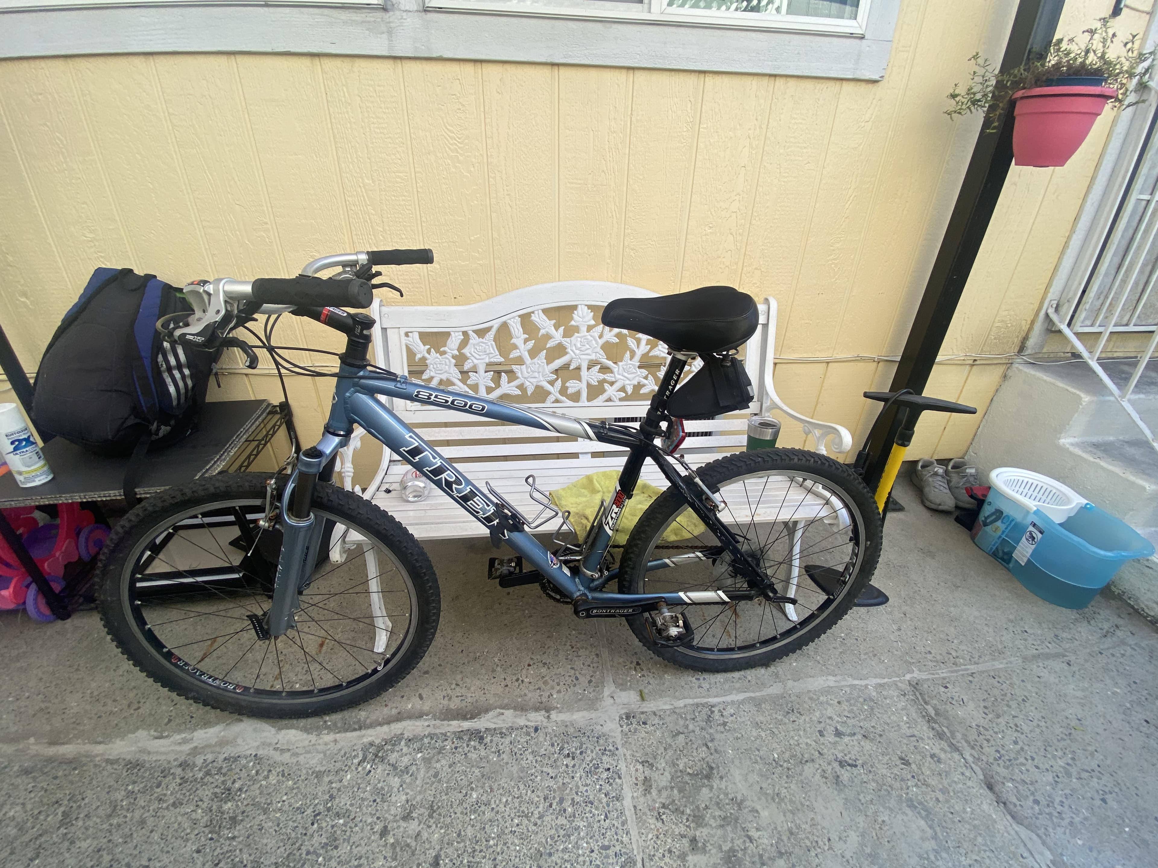 2002 Trek 8500 Disc BicycleBlueBook