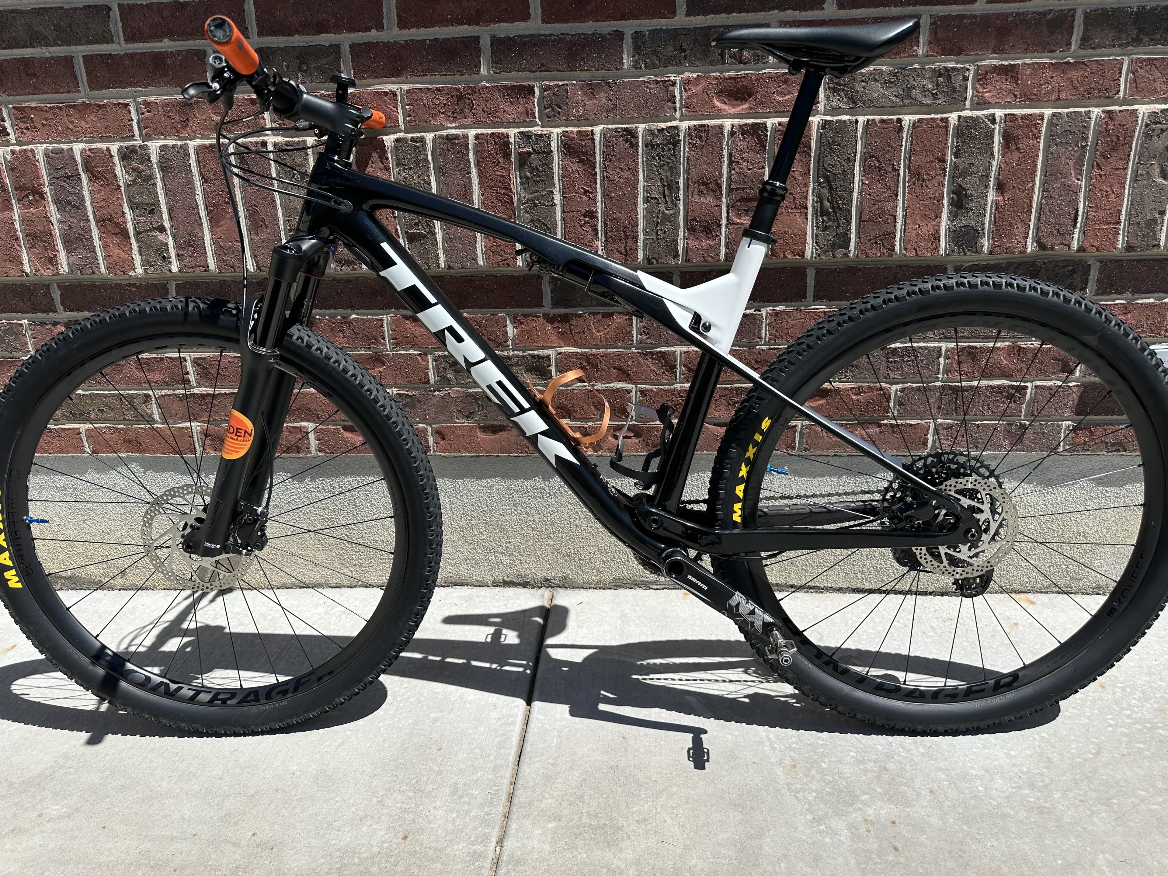 Trek hotsell supercaliber 2021